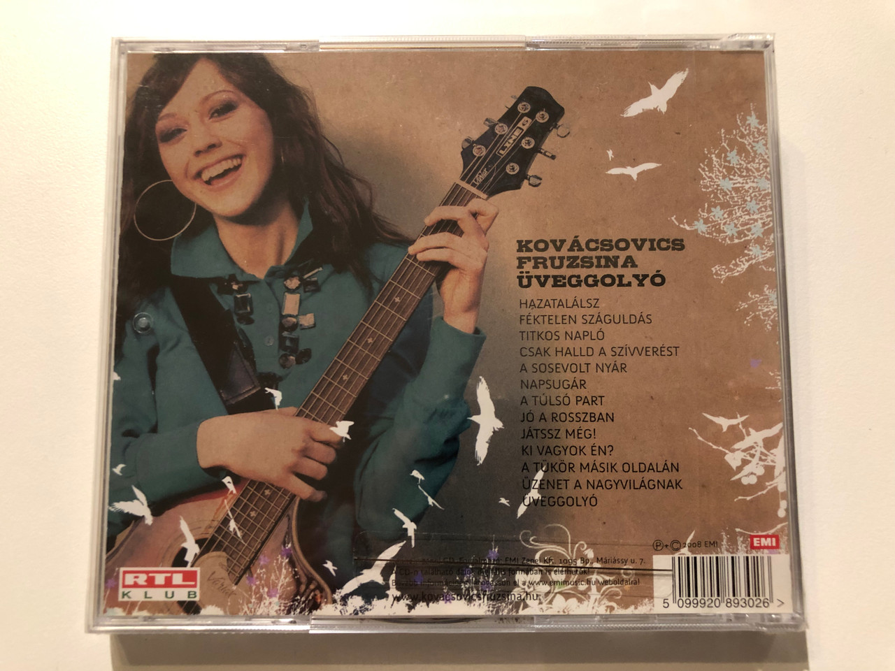 https://cdn10.bigcommerce.com/s-62bdpkt7pb/products/0/images/203871/Kovcsovics_Fruzsina_veggoly_EMI_Audio_CD_2008_208930_2_2__35733.1640979194.1280.1280.JPG?c=2&_gl=1*228gy1*_ga*MjA2NTIxMjE2MC4xNTkwNTEyNTMy*_ga_WS2VZYPC6G*MTY0MDk3MDQ3NC4yNDMuMS4xNjQwOTc5MjAyLjYw