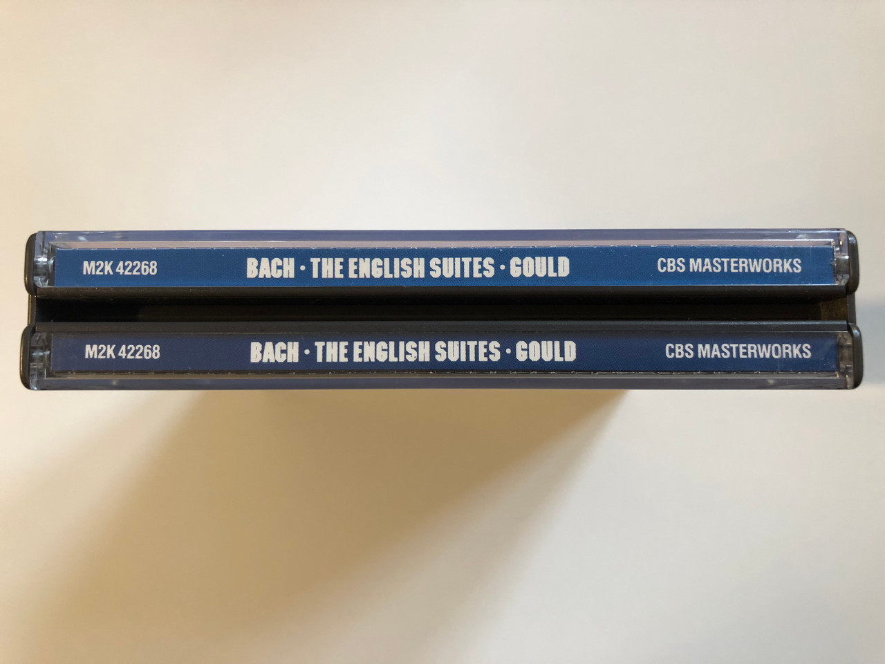 https://cdn10.bigcommerce.com/s-62bdpkt7pb/products/0/images/204460/Glenn_Gould_-_Bach_-_The_English_Suites_Ouverture_In_The_French_Style_BWV_831_CBS_Masterworks_2x_Audio_CD_1986_M2K_42268_3__55255.1641330600.1280.1280.JPG?c=2&_gl=1*165wtvv*_ga*MjA2NTIxMjE2MC4xNTkwNTEyNTMy*_ga_WS2VZYPC6G*MTY0MTMyMzE4OS4yNDYuMS4xNjQxMzMwNDgwLjMx