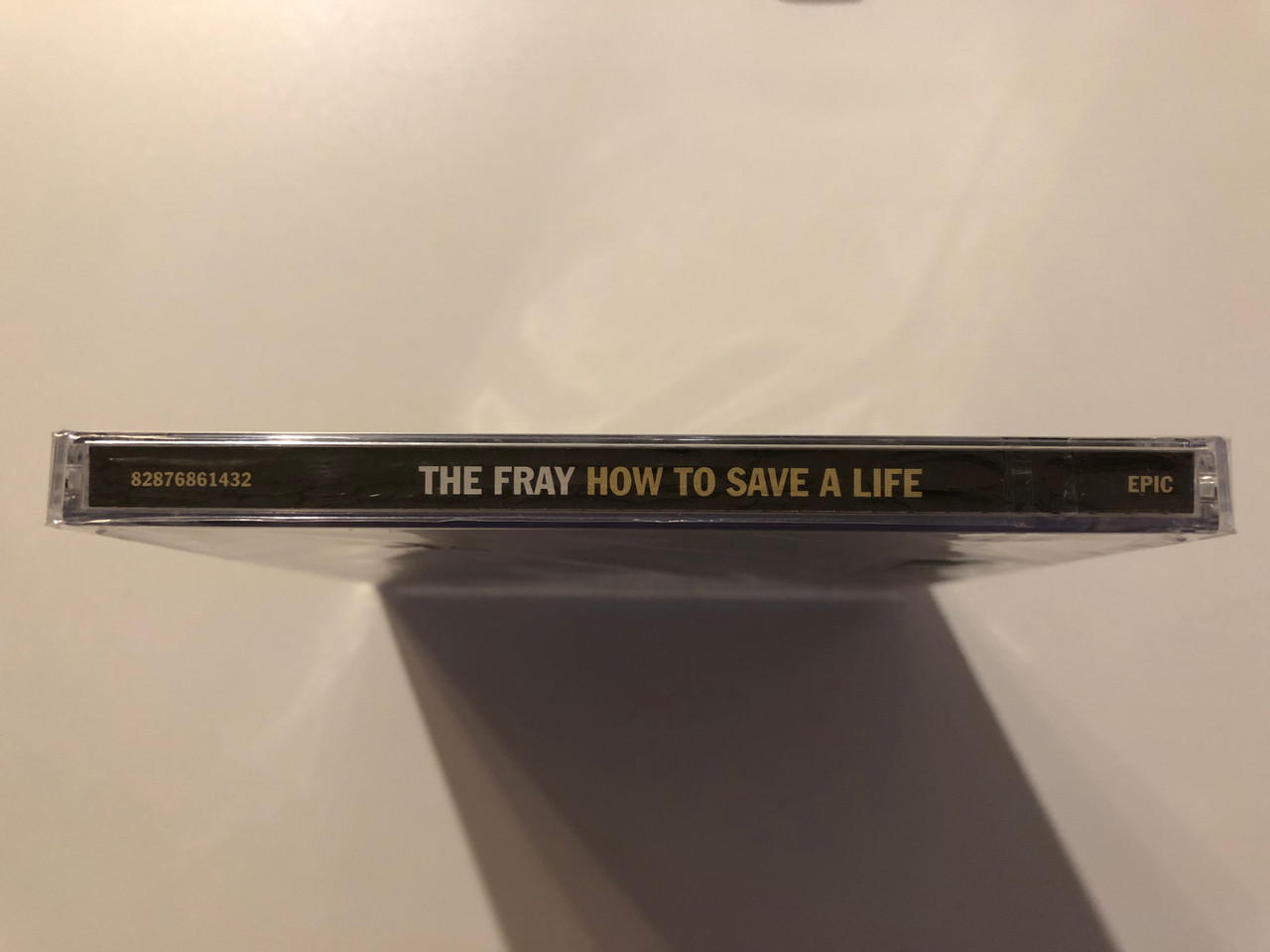 https://cdn10.bigcommerce.com/s-62bdpkt7pb/products/0/images/204874/The_Fray_How_To_Save_A_Life_Epic_Audio_CD_2005_82876861432_3__87168.1641534525.1280.1280.JPG?c=2&_gl=1*wsivjp*_ga*MjA2NTIxMjE2MC4xNTkwNTEyNTMy*_ga_WS2VZYPC6G*MTY0MTUzNDM0OS4yNTEuMS4xNjQxNTM0NDM5LjUy