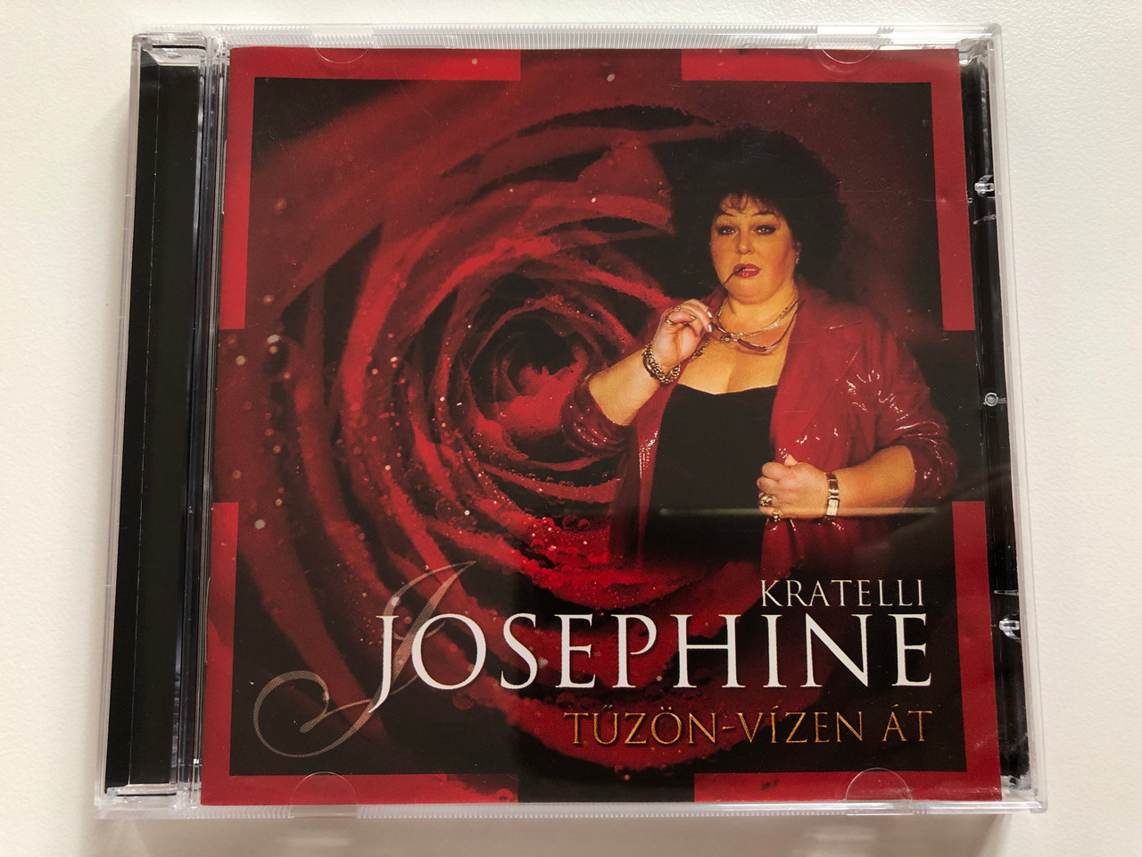 https://cdn10.bigcommerce.com/s-62bdpkt7pb/products/0/images/206990/Kratelli_Josephine_Tzn-Vzen_t_Hungaroton_Audio_CD_2002_HCD_71141_1__47297.1642176725.1280.1280.JPG?c=2&_gl=1*tr8lyi*_ga*MjA2NTIxMjE2MC4xNTkwNTEyNTMy*_ga_WS2VZYPC6G*MTY0MjE3MzQyOC4yNjMuMS4xNjQyMTc2NzEyLjYw