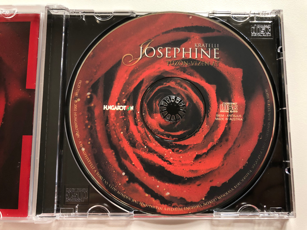 https://cdn10.bigcommerce.com/s-62bdpkt7pb/products/0/images/206993/Kratelli_Josephine_Tzn-Vzen_t_Hungaroton_Audio_CD_2002_HCD_71141_3__46993.1642176731.1280.1280.JPG?c=2&_gl=1*tr8lyi*_ga*MjA2NTIxMjE2MC4xNTkwNTEyNTMy*_ga_WS2VZYPC6G*MTY0MjE3MzQyOC4yNjMuMS4xNjQyMTc2NzEyLjYw