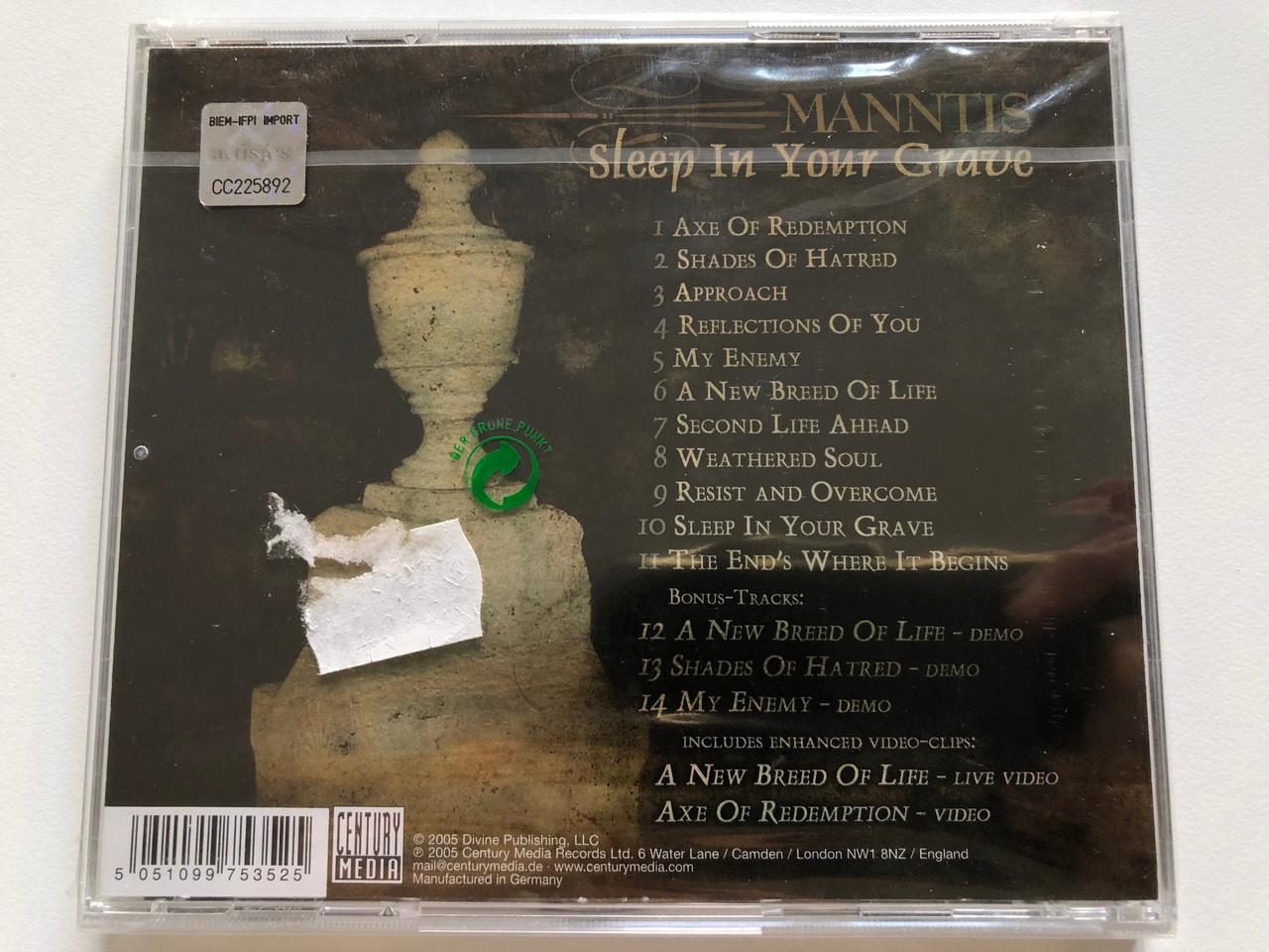https://cdn10.bigcommerce.com/s-62bdpkt7pb/products/0/images/208271/Manntis_Sleep_In_Your_Grave_Century_Media_Audio_CD_2005_77535-2_2__94299.1642753780.1280.1280.JPG?c=2&_gl=1*cqebxf*_ga*MjA2NTIxMjE2MC4xNTkwNTEyNTMy*_ga_WS2VZYPC6G*MTY0Mjc0ODQwMy4yNjkuMS4xNjQyNzUzNTMyLjUz