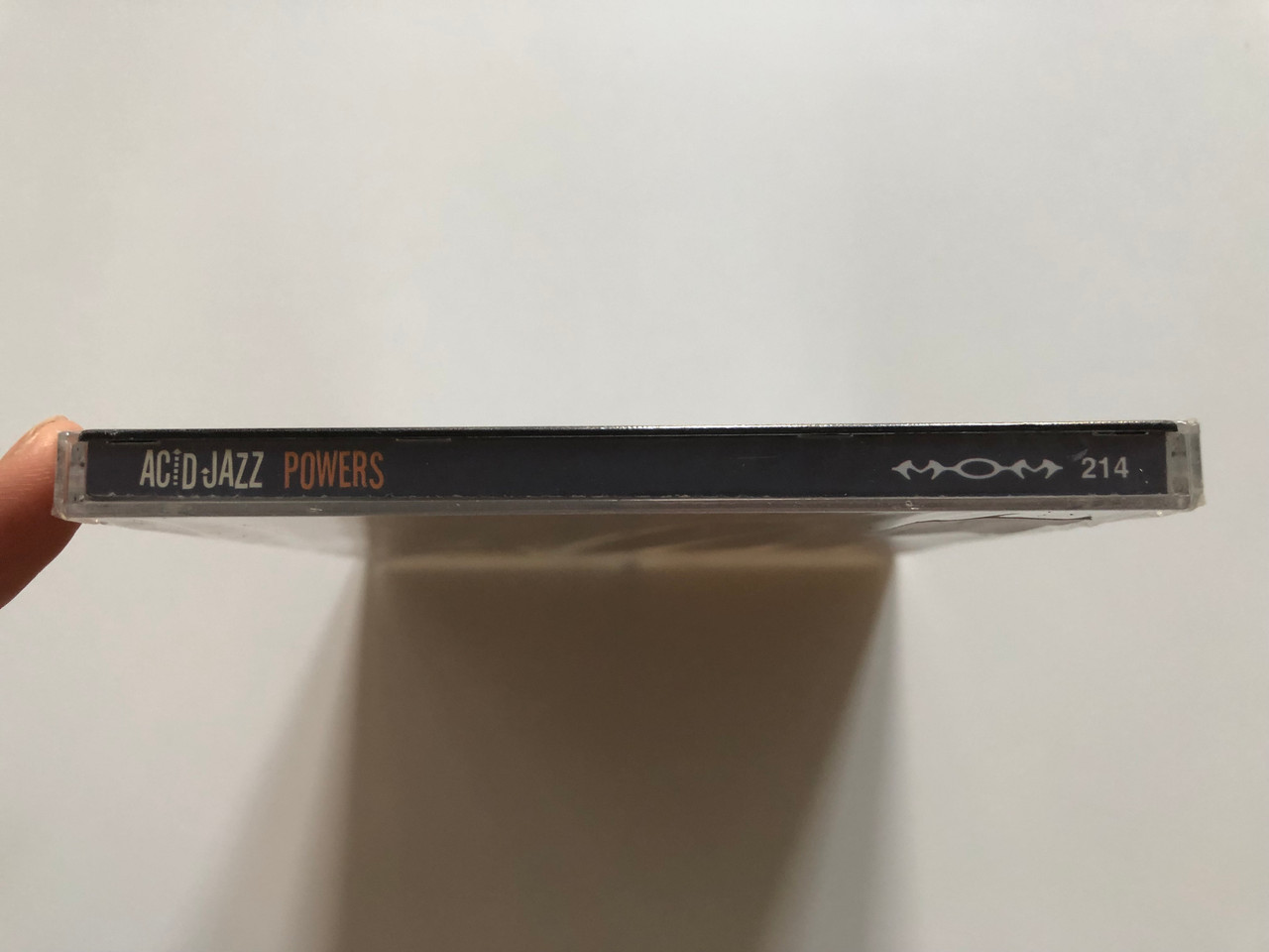 https://cdn10.bigcommerce.com/s-62bdpkt7pb/products/0/images/208276/Acid_Jazz_Powers_Masters_Of_Music_Audio_CD_MOM_214_3__23062.1642755248.1280.1280.JPG?c=2&_gl=1*w7qq84*_ga*MjA2NTIxMjE2MC4xNTkwNTEyNTMy*_ga_WS2VZYPC6G*MTY0Mjc0ODQwMy4yNjkuMS4xNjQyNzU1MjQ0LjYw