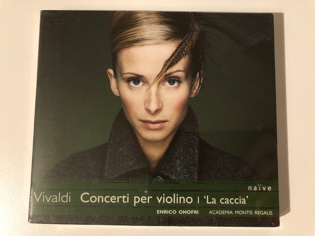 https://cdn10.bigcommerce.com/s-62bdpkt7pb/products/0/images/209258/Vivaldi_-_Concerti_per_violino_La_caccia_Enrico_Onofri_Academia_Montis_Regalis_Nave_Audio_CD_OP_30417_1__30133.1643219414.1280.1280.JPG?c=2&_gl=1*119lb8o*_ga*MjA2NTIxMjE2MC4xNTkwNTEyNTMy*_ga_WS2VZYPC6G*MTY0MzIwOTQ0MC4yNzMuMS4xNjQzMjE5MTcxLjQ2