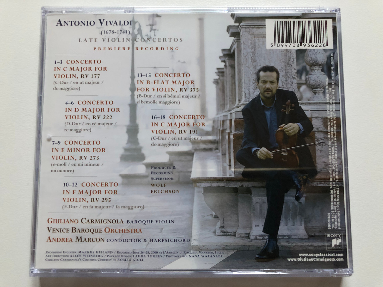 https://cdn10.bigcommerce.com/s-62bdpkt7pb/products/0/images/210529/Vivaldi_-_Late_Violin_Concertos_Giuliano_Carmignola_Baroque_Violin_Premiere_Recording_Venice_Baroque_Orchestra_Andrea_Marcon_Sony_Classical_Audio_CD_2001_SK_89362_7__08914.1643626621.1280.1280.JPG?c=2&_gl=1*ohtxas*_ga*MjA2NTIxMjE2MC4xNTkwNTEyNTMy*_ga_WS2VZYPC6G*MTY0MzYxMzI3MC4yODAuMS4xNjQzNjI1NjI1LjEy