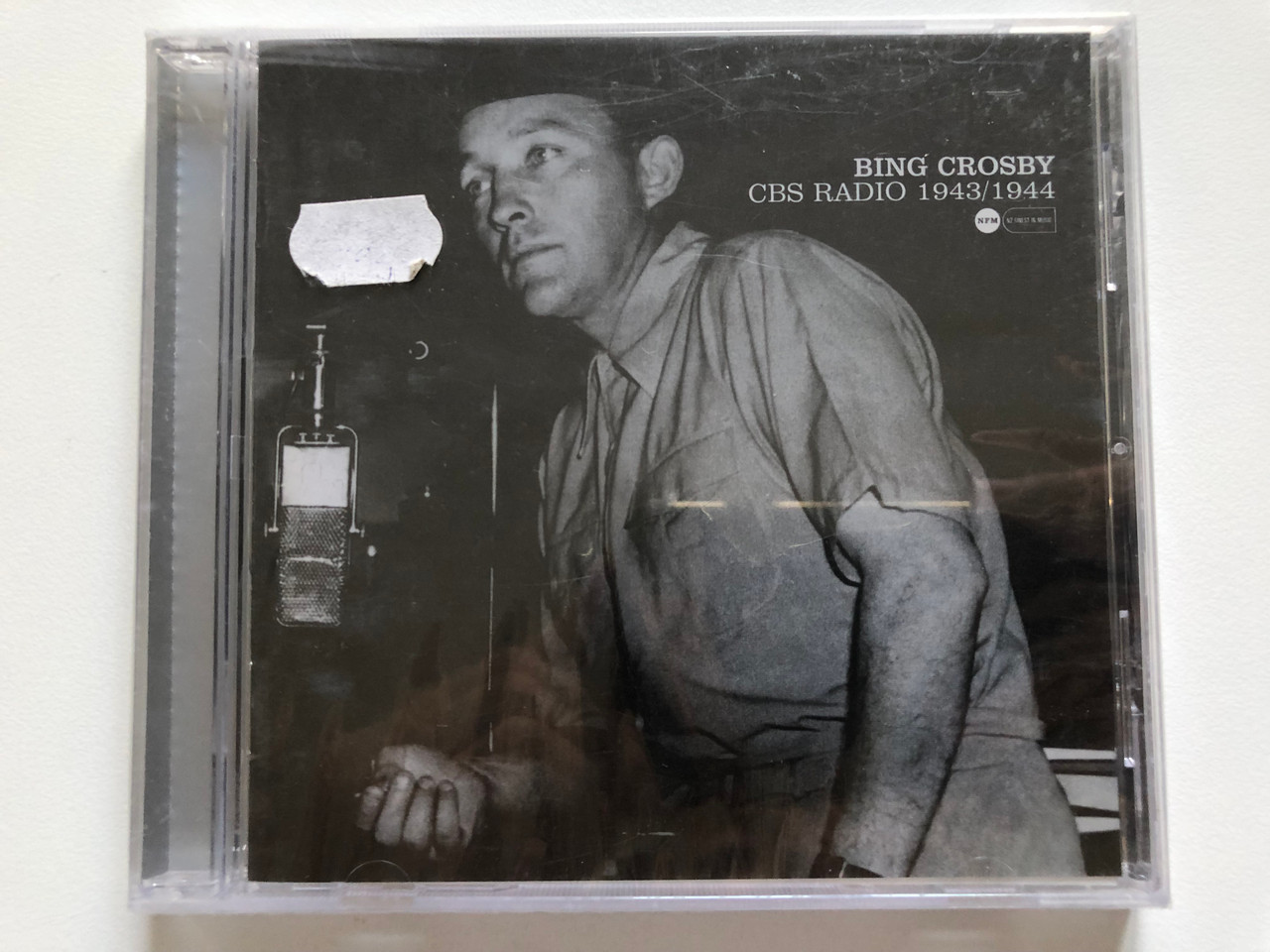 https://cdn10.bigcommerce.com/s-62bdpkt7pb/products/0/images/213470/Bing_Crosby_CBS_Radio_19431944_New_Sound_2000_Ltd._Audio_CD_2002_NFM007_1__92727.1645093671.1280.1280.JPG?c=2&_gl=1*1qhhieb*_ga*MjA2NTIxMjE2MC4xNTkwNTEyNTMy*_ga_WS2VZYPC6G*MTY0NTA5MTM2Ni4yOTMuMS4xNjQ1MDkzNDQ4LjU2