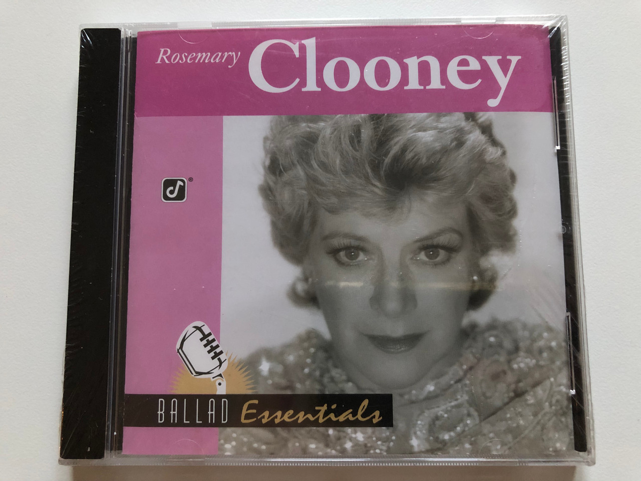 https://cdn10.bigcommerce.com/s-62bdpkt7pb/products/0/images/214202/Rosemary_Clooney_Ballad_Essentials_Concord_Jazz_Audio_CD_2005_CCD-2279-2_1__72173.1645718178.1280.1280.JPG?c=2&_gl=1*1e867bp*_ga*MjA2NTIxMjE2MC4xNTkwNTEyNTMy*_ga_WS2VZYPC6G*MTY0NTcxNzU2My4zMDEuMS4xNjQ1NzE4MTczLjYw