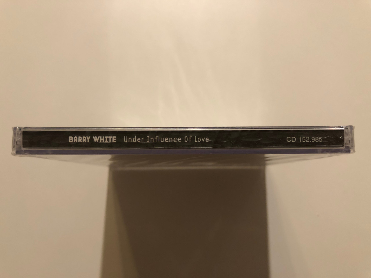 https://cdn10.bigcommerce.com/s-62bdpkt7pb/products/0/images/214412/Barry_White_Under_The_Influence_Of_Love_Eurotrend_Audio_CD_2003_CD_152_3__66905.1646020124.1280.1280.JPG?c=2&_gl=1*w4zhn6*_ga*MjA2NTIxMjE2MC4xNTkwNTEyNTMy*_ga_WS2VZYPC6G*MTY0NjAxOTM2NS4zMDQuMS4xNjQ2MDIwMDA3LjQy