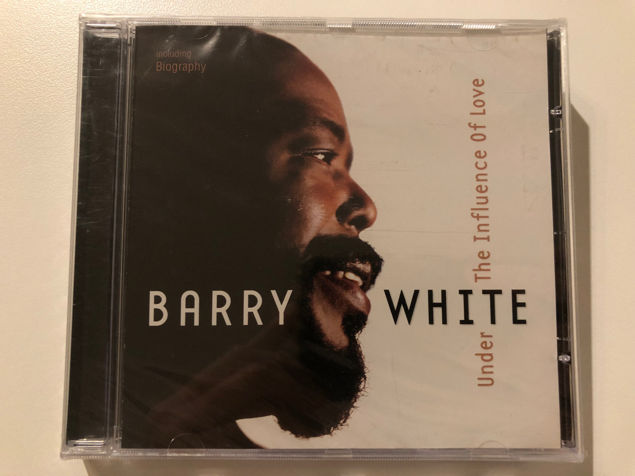 https://cdn10.bigcommerce.com/s-62bdpkt7pb/products/0/images/214414/Barry_White_Under_The_Influence_Of_Love_Eurotrend_Audio_CD_2003_CD_152_1__87359.1646020132.1280.1280.JPG?c=2&_gl=1*w4zhn6*_ga*MjA2NTIxMjE2MC4xNTkwNTEyNTMy*_ga_WS2VZYPC6G*MTY0NjAxOTM2NS4zMDQuMS4xNjQ2MDIwMDA3LjQy