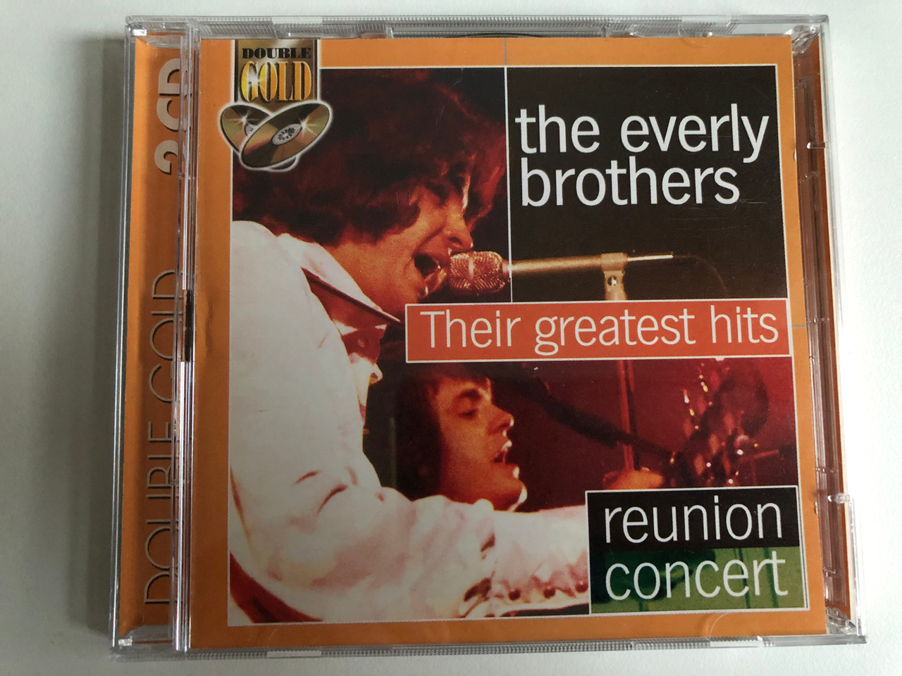 https://cdn10.bigcommerce.com/s-62bdpkt7pb/products/0/images/214695/The_Everly_Brothers_Their_Greatest_Hits_Reunion_Concert_Double_Gold_2x_Audio_CD_1999_3720472_1__12245.1646159802.1280.1280.JPG?c=2&_gl=1*b3pbu1*_ga*MjA2NTIxMjE2MC4xNTkwNTEyNTMy*_ga_WS2VZYPC6G*MTY0NjE0NTkwOC4zMDYuMS4xNjQ2MTU5ODYwLjYw