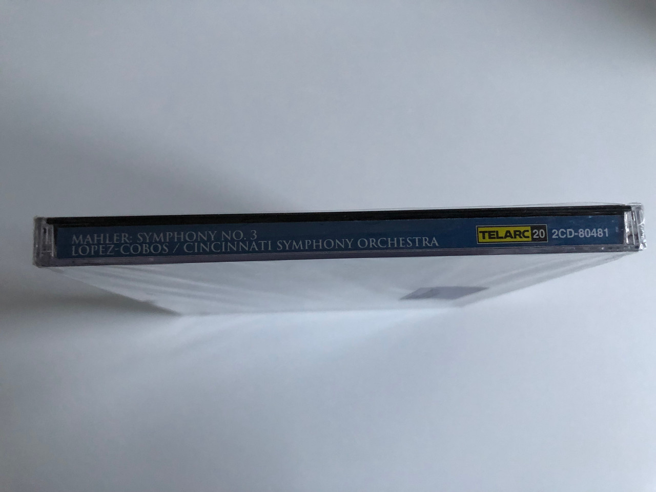 https://cdn10.bigcommerce.com/s-62bdpkt7pb/products/0/images/214706/Mahler_-_Symphony_No._3_Jess_Lpez-Cobos_Cincinnati_Symphony_Orchestra_Michelle_DeYoung_-_mezzo-soprano_Telarc_2x_Audio_CD_1998_2CD-80481_3__14795.1646193059.1280.1280.JPG?c=2&_gl=1*1xnqzlb*_ga*MjA2NTIxMjE2MC4xNTkwNTEyNTMy*_ga_WS2VZYPC6G*MTY0NjE5Mjg1NC4zMDcuMC4xNjQ2MTkyODU0LjYw