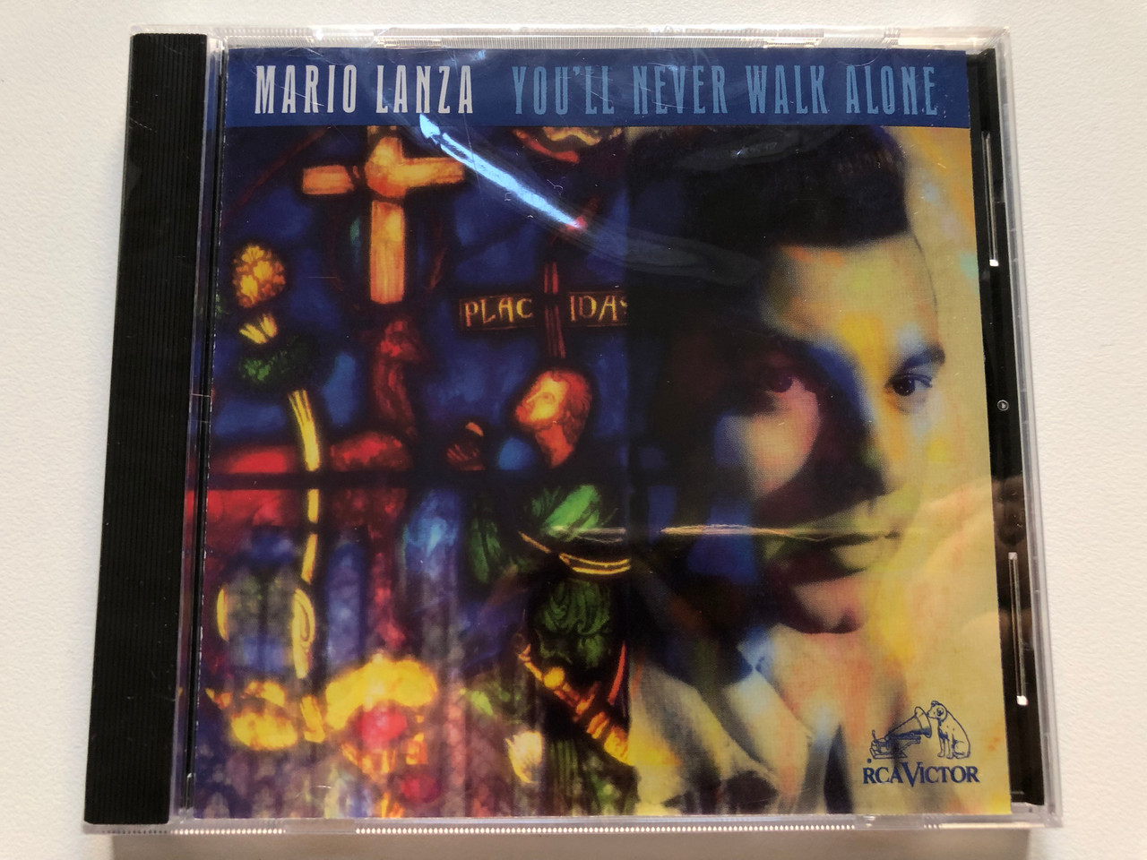 https://cdn10.bigcommerce.com/s-62bdpkt7pb/products/0/images/214913/Mario_Lanza_Youll_Never_Walk_Alone_RCA_Victor_Audio_CD_1995_09026-68073-2_1__46002.1646329327.1280.1280.JPG?c=2&_gl=1*jx3tnb*_ga*MjA2NTIxMjE2MC4xNTkwNTEyNTMy*_ga_WS2VZYPC6G*MTY0NjMyMDAwMC4zMTAuMS4xNjQ2MzI5MDkxLjQ4