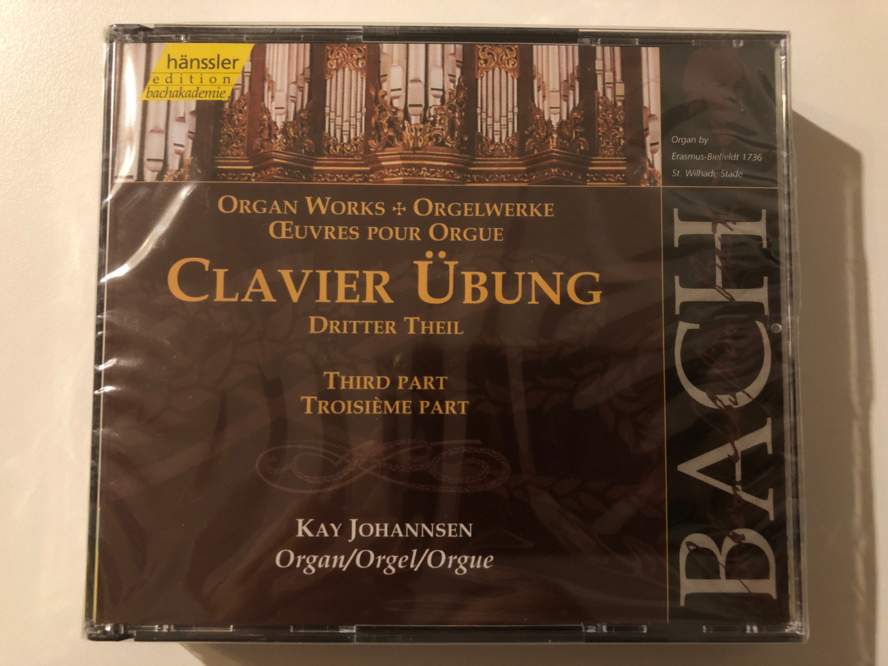 https://cdn10.bigcommerce.com/s-62bdpkt7pb/products/0/images/215019/Johann_Sebastian_Bach_-_Clavier-bung_Dritter_Theil_Third_Part_Troisime_Part_Kay_Johannsen_-_organ_Hnssler_Edition_Bachakademie_2x_Audio_CD_1999_CD_92_1__87437.1646408591.1280.1280.JPG?c=2&_gl=1*8tcalz*_ga*MjA2NTIxMjE2MC4xNTkwNTEyNTMy*_ga_WS2VZYPC6G*MTY0NjM5Mzc3Ni4zMTEuMS4xNjQ2NDA4NTY2LjYw