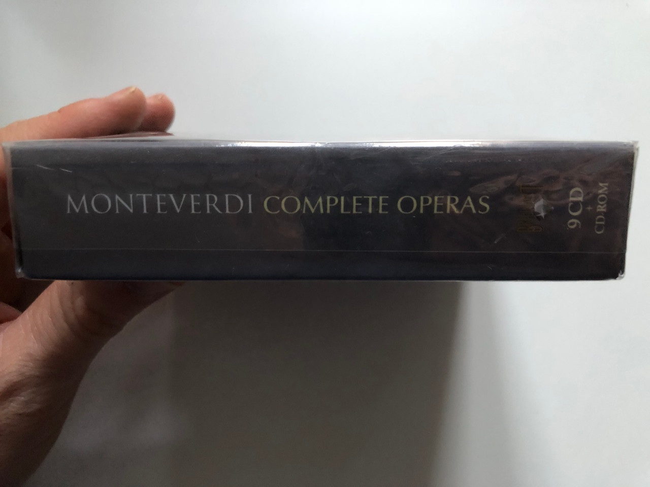 https://cdn10.bigcommerce.com/s-62bdpkt7pb/products/0/images/215381/Monteverdi_-_Complete_Operas_-_Orfeo_Il_ritorno_dUlisse_in_patria_LIncoronazione_di_Poppaea_-_Sergio_Vartolo_Brilliant_Classics_9x_Audio_CD_CD-ROM_93905_3__63779.1646648705.1280.1280.JPG?c=2&_gl=1*1kzq8kl*_ga*MjA2NTIxMjE2MC4xNTkwNTEyNTMy*_ga_WS2VZYPC6G*MTY0NjYzNjE3MC4zMTIuMS4xNjQ2NjQ4MzUzLjQy