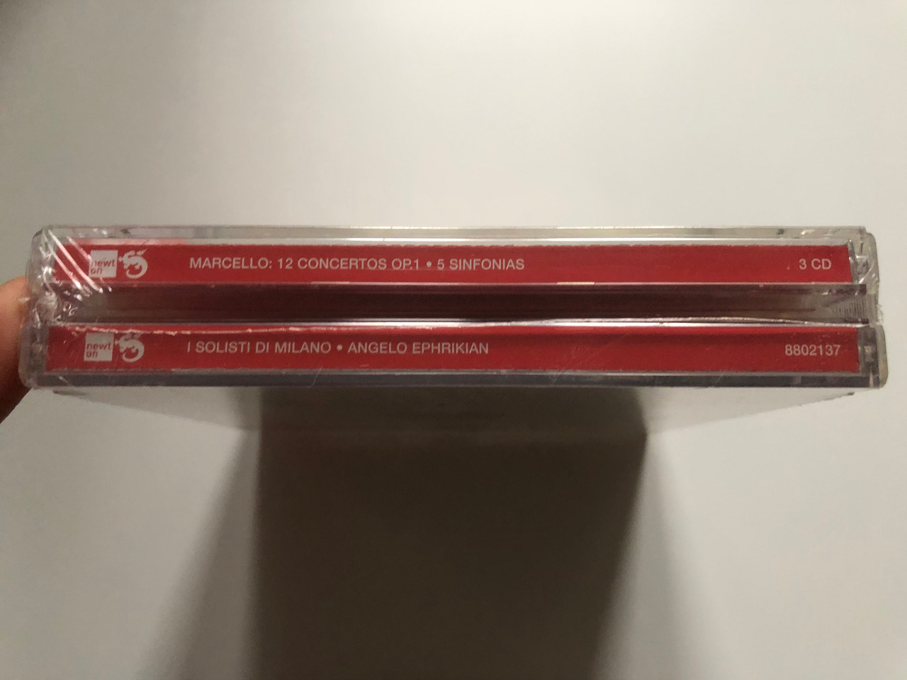 https://cdn10.bigcommerce.com/s-62bdpkt7pb/products/0/images/216061/Marcello_-_Concertos_a_cinque_Op._1_5_Sinfonias_I_Solisti_di_Milano_Angelo_Ephrikian_Newton_Classics_3x_Audio_CD_2012_8802137_3__52257.1646972836.1280.1280.JPG?c=2&_gl=1*1canqj6*_ga*MjA2NTIxMjE2MC4xNTkwNTEyNTMy*_ga_WS2VZYPC6G*MTY0Njk3MTIxOS4zMTguMS4xNjQ2OTcyNDk2LjU5