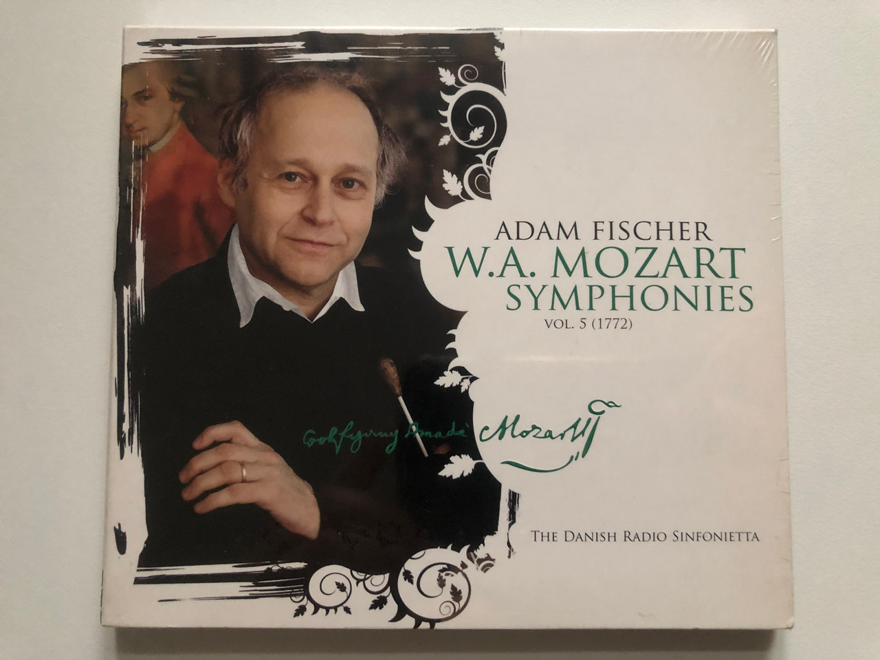 https://cdn10.bigcommerce.com/s-62bdpkt7pb/products/0/images/216066/Adam_Fischer_-_W.A.Mozart_Symphonies_Vol._5_1772_The_Danish_Radio_Sinfonietta_Dacapo_SACD_Hybrid_6__89035.1646973909.1280.1280.JPG?c=2&_gl=1*1yzg5dv*_ga*MjA2NTIxMjE2MC4xNTkwNTEyNTMy*_ga_WS2VZYPC6G*MTY0Njk3MTIxOS4zMTguMS4xNjQ2OTczNjY0LjM5