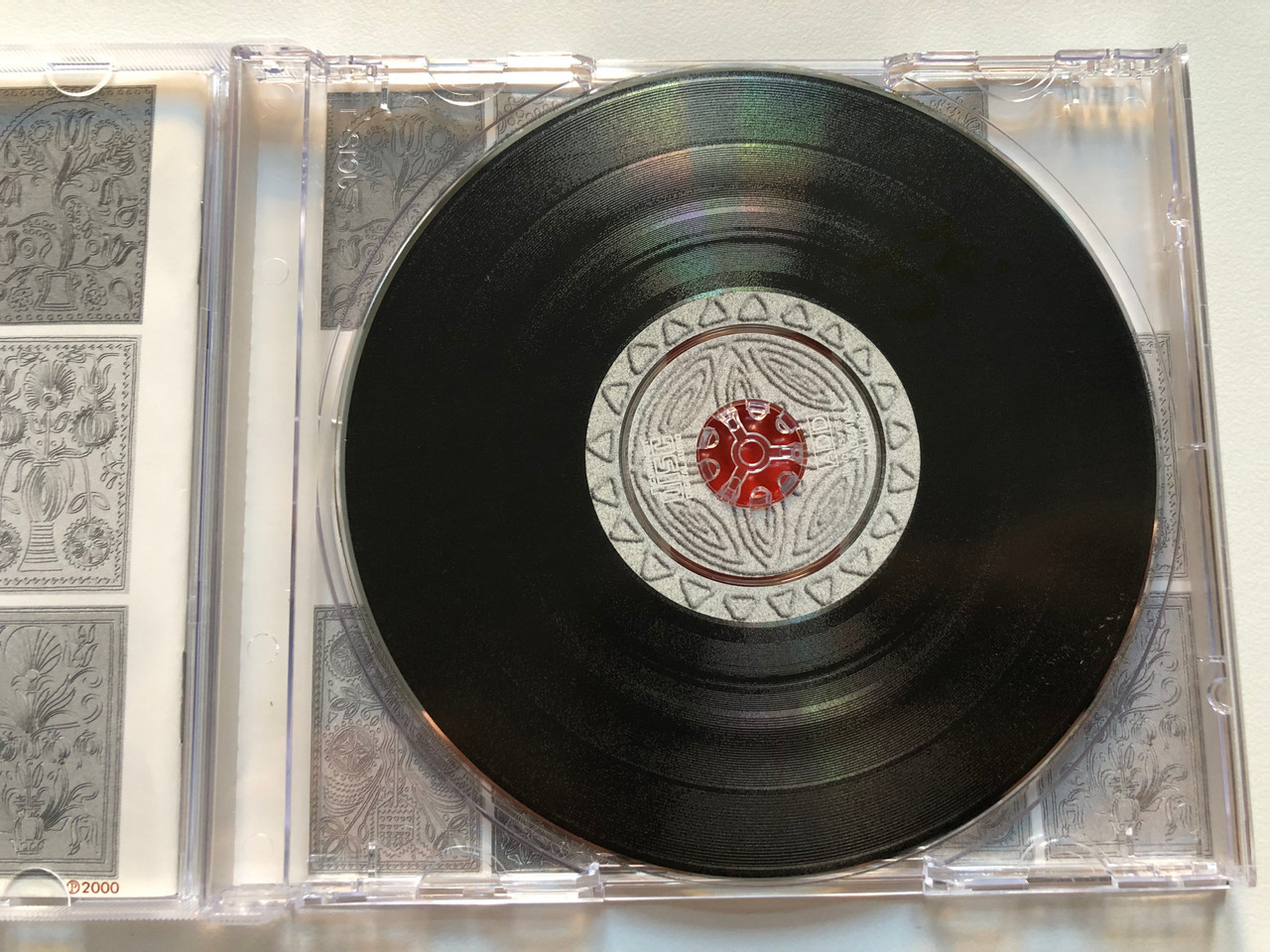 https://cdn10.bigcommerce.com/s-62bdpkt7pb/products/0/images/216946/Muzsiks_es_Sebestyn_Mrta_Szp_Hajnali_Csillag_Morning_Star_Muzsiks_Audio_CD_MU-003_9__21005.1647536860.1280.1280.JPG?c=2&_gl=1*1iuo6d0*_ga*MjA2NTIxMjE2MC4xNTkwNTEyNTMy*_ga_WS2VZYPC6G*MTY0NzUyNDk4OS4zMjMuMS4xNjQ3NTM2ODE4LjYw