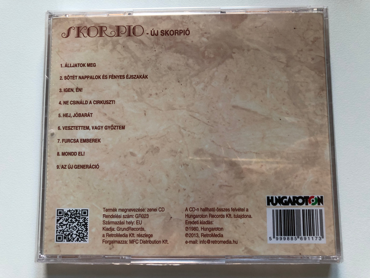https://cdn10.bigcommerce.com/s-62bdpkt7pb/products/0/images/216951/Skorpi_j_Skorpi_GrundRecords_Audio_CD_2013_GR023_2__21689.1647537134.1280.1280.JPG?c=2&_gl=1*1h3czyh*_ga*MjA2NTIxMjE2MC4xNTkwNTEyNTMy*_ga_WS2VZYPC6G*MTY0NzUyNDk4OS4zMjMuMS4xNjQ3NTM3MDEyLjQ4