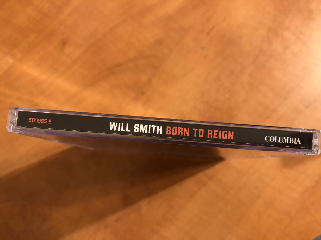 https://cdn10.bigcommerce.com/s-62bdpkt7pb/products/0/images/218680/Will_Smith_Born_To_Reign_Introducing_Tra-Knox_Columbia_Audio_CD_2002_507955_2_3__05722.1648461224.1280.1280.JPG?c=2&_gl=1*1xs8qmd*_ga*MjA2NTIxMjE2MC4xNTkwNTEyNTMy*_ga_WS2VZYPC6G*MTY0ODQ0NzY1MC4zMzQuMS4xNjQ4NDYxMjA0LjYw