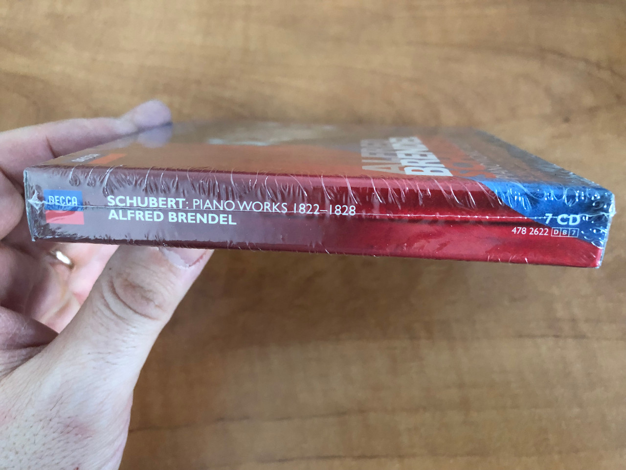 https://cdn10.bigcommerce.com/s-62bdpkt7pb/products/0/images/218699/Alfred_Brendel_-_Schubert_-_Piano_Works_1822-1828_Sonatas_Moments_Musicaux_Impromptus_Wanderer_Fantasia_Decca_7x_Audio_CD_2010_478_2622_3__99089.1648462536.1280.1280.JPG?c=2&_gl=1*sxtmzv*_ga*MjA2NTIxMjE2MC4xNTkwNTEyNTMy*_ga_WS2VZYPC6G*MTY0ODQ0NzY1MC4zMzQuMS4xNjQ4NDYyNTM1LjYw