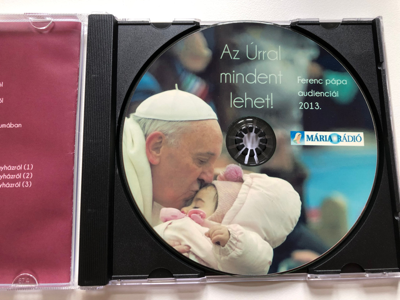 https://cdn10.bigcommerce.com/s-62bdpkt7pb/products/0/images/221428/Az_Urral_mindent_lehet_MP3-lemez_Ferenc_papa_audiencial_2013._Felolvassa_Sinkovits-Vitay_Andras_Audio_CD_3__06965.1649774497.1280.1280.JPG?c=2&_gl=1*1xba6ql*_ga*MjA2NTIxMjE2MC4xNTkwNTEyNTMy*_ga_WS2VZYPC6G*MTY0OTc2NzAzNy4zNTQuMS4xNjQ5Nzc0NDczLjYw