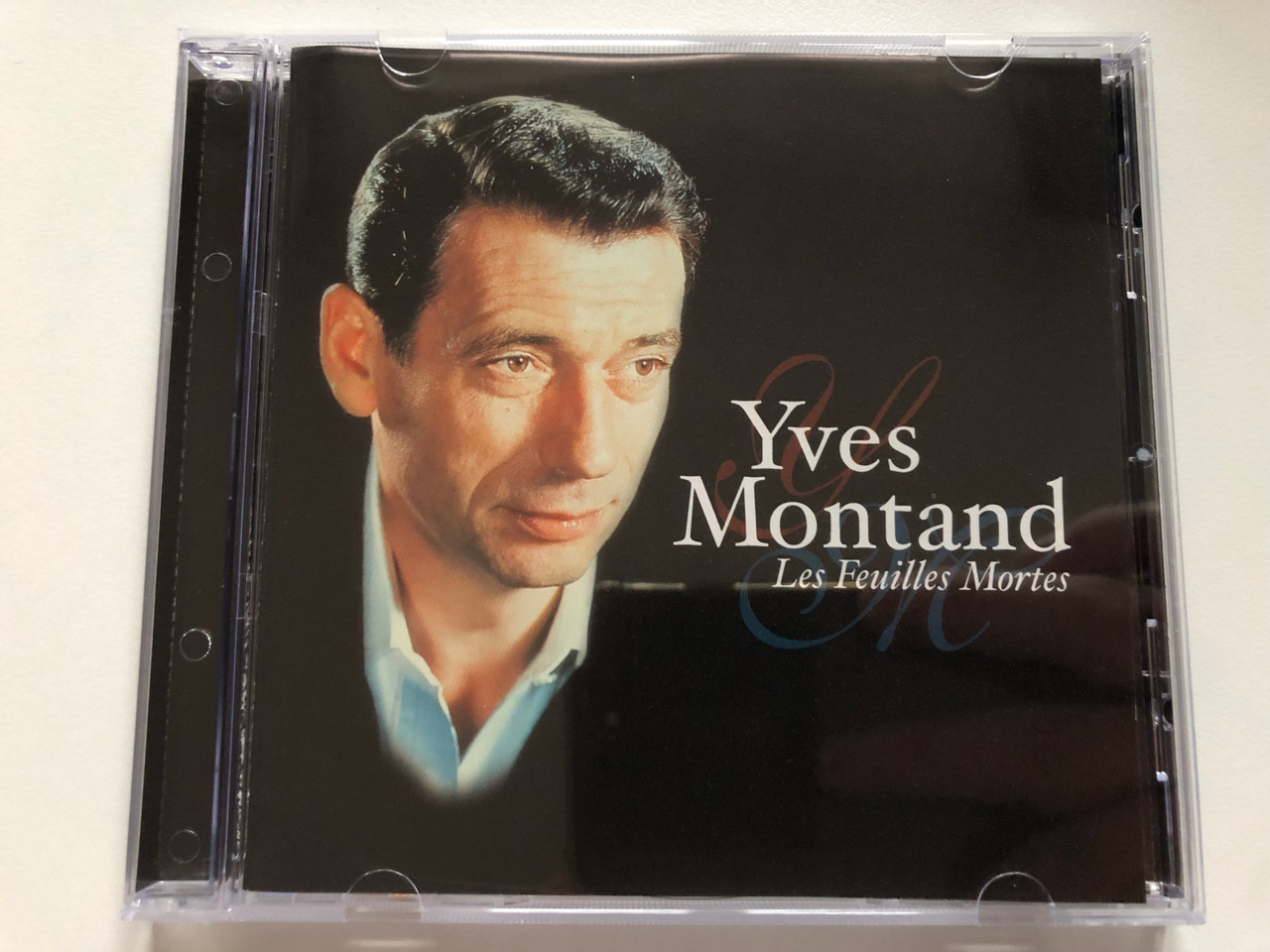 https://cdn10.bigcommerce.com/s-62bdpkt7pb/products/0/images/222104/Yves_Montand_Les_Feuilles_Mortes_Elap_Music_Audio_CD_2001_50173692_1__20255.1650027795.1280.1280.JPG?c=2&_gl=1*tovj7z*_ga*MjA2NTIxMjE2MC4xNTkwNTEyNTMy*_ga_WS2VZYPC6G*MTY1MDAyNzY2OS4zNTguMC4xNjUwMDI3NjY5LjYw