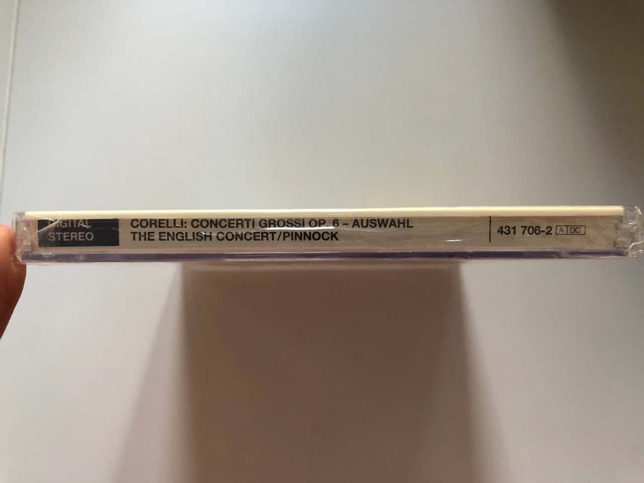 https://cdn10.bigcommerce.com/s-62bdpkt7pb/products/0/images/222593/Arcangelo_Corelli_-_6_Concerti_Grossi_Op.6_The_English_ConcertTrevor_Pinnock_3D_Baroque_Archiv_Produktion_Audio_CD_1988_Stereo_431_706-2_3__22177.1650293416.1280.1280.JPG?c=2&_gl=1*1b1t7ad*_ga*MjA2NTIxMjE2MC4xNTkwNTEyNTMy*_ga_WS2VZYPC6G*MTY1MDI5Mjc5MS4zNjAuMS4xNjUwMjkyOTEzLjQy