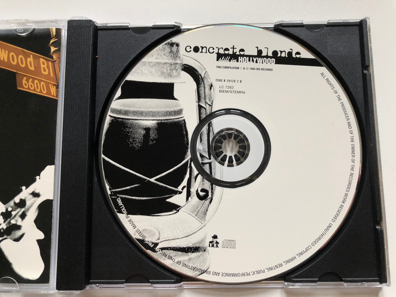 https://cdn10.bigcommerce.com/s-62bdpkt7pb/products/0/images/223565/Concrete_Blonde_Still_In_Hollywood_I.R.S._Records_Audio_CD_1994_724382912828_3__67580.1650553275.1280.1280.JPG?c=2&_gl=1*i05dze*_ga*MjA2NTIxMjE2MC4xNTkwNTEyNTMy*_ga_WS2VZYPC6G*MTY1MDU0ODUxNi4zNjQuMS4xNjUwNTUyNjQ4LjYw