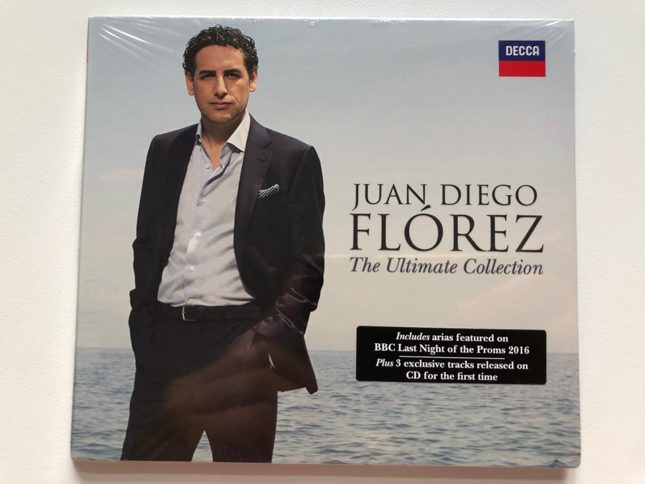 https://cdn10.bigcommerce.com/s-62bdpkt7pb/products/0/images/224019/Juan_Diego_Florez_The_Ultimate_Collection_Includes_arias_featured_on_BBC_Last_Night_of_the_Proms_2016_Plus_3_exclusive_tracks_released_on_CD_for_the_first_time_Decca_Audio_CD_2016_48308_1__91413.1650631593.1280.1280.JPG?c=2&_gl=1*2tq0h*_ga*MjA2NTIxMjE2MC4xNTkwNTEyNTMy*_ga_WS2VZYPC6G*MTY1MDYyNDk3OS4zNjYuMS4xNjUwNjMxNDc3LjMw