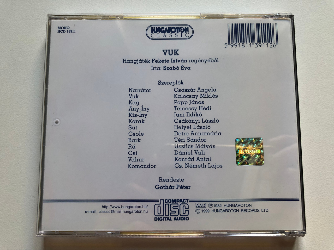 https://cdn10.bigcommerce.com/s-62bdpkt7pb/products/0/images/224794/Fekete_Istvn_Vuk_Hungaroton_Classic_Audio_CD_1999_Mono_HCD_13911_5__30674.1650960840.1280.1280.JPG?c=2&_gl=1*19vas53*_ga*MjA2NTIxMjE2MC4xNTkwNTEyNTMy*_ga_WS2VZYPC6G*MTY1MDk1MTExOC4zNjkuMS4xNjUwOTYwNzMwLjM0