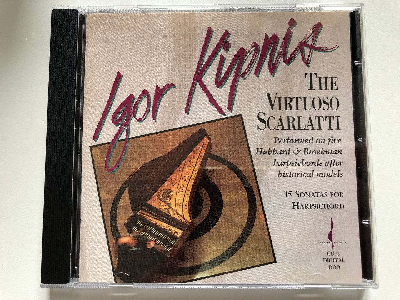 https://cdn10.bigcommerce.com/s-62bdpkt7pb/products/0/images/225040/Igor_Kipnis_The_Virtuoso_Scarlatti_Performed_on_five_Hubbard_Broekman_harpsichords_after_historical_models_15_Sonatas_For_Harpsichord_Chesky_Records_Audio_CD_1992_CD75_1__99934.1651050466.1280.1280.JPG?c=2&_gl=1*1g9i7zu*_ga*MjA2NTIxMjE2MC4xNTkwNTEyNTMy*_ga_WS2VZYPC6G*MTY1MTA0MDU2Mi4zNzAuMS4xNjUxMDUwNTAxLjYw