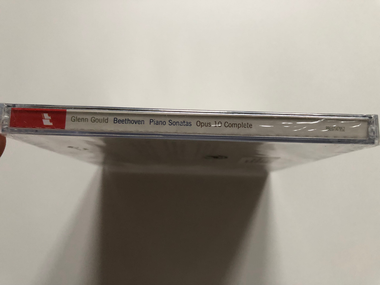 https://cdn10.bigcommerce.com/s-62bdpkt7pb/products/0/images/226299/Glenn_Gould_plays_Beethoven_Piano_Sonatas_Opus_10_Complete_Glenn_Gould_Jubilee_Edition_Sony_BMG_Music_Entertainment_Audio_CD_2007_88697147952_3__68178.1651476928.1280.1280.JPG?c=2&_gl=1*wpmmy3*_ga*MjA2NTIxMjE2MC4xNTkwNTEyNTMy*_ga_WS2VZYPC6G*MTY1MTQ3MjA0OS4zNzYuMS4xNjUxNDc1ODU0LjMz