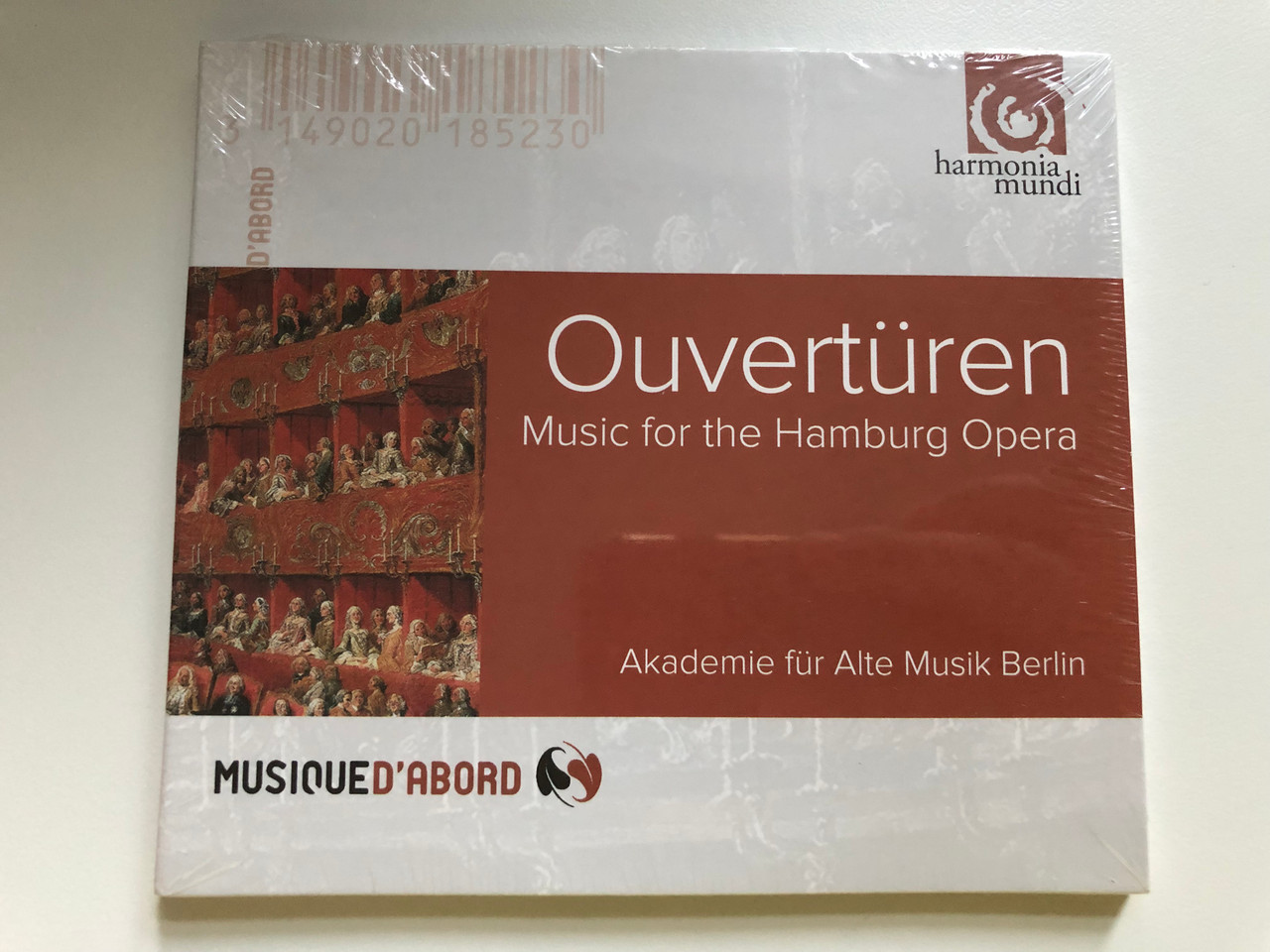 https://cdn10.bigcommerce.com/s-62bdpkt7pb/products/0/images/226836/Ouvertren_-_Music_For_The_Hamburg_Opera_Akademie_Fr_Alte_Musik_Berlin_Musique_DAbord_Harmonia_Mundi_s.a._Audio_CD_2016_HMA1951852_1__39303.1652081573.1280.1280.JPG?c=2&_gl=1*1dripai*_ga*MjA2NTIxMjE2MC4xNTkwNTEyNTMy*_ga_WS2VZYPC6G*MTY1MjA3MDA3MS4zODcuMS4xNjUyMDgxNDM3LjM5