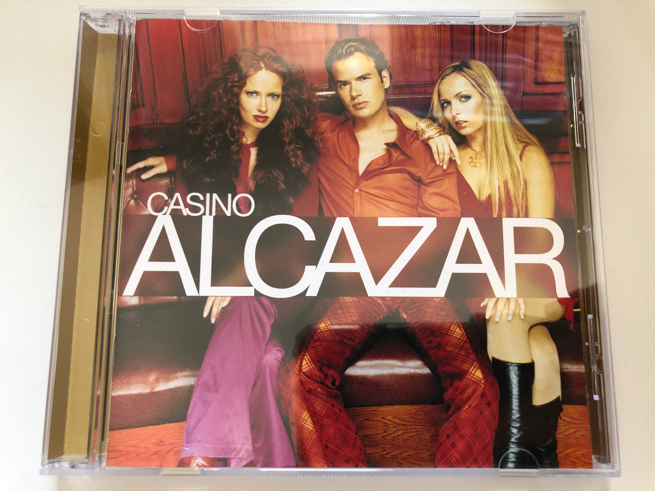 https://cdn10.bigcommerce.com/s-62bdpkt7pb/products/0/images/227283/Alcazar_Casino_RCA_Audio_CD_2001_74321_894602_1__21204.1652254315.1280.1280.JPG?c=2&_gl=1*f0vrpa*_ga*MjA2NTIxMjE2MC4xNTkwNTEyNTMy*_ga_WS2VZYPC6G*MTY1MjI0NzQ2MS4zOTEuMS4xNjUyMjU0MTI5LjQ1
