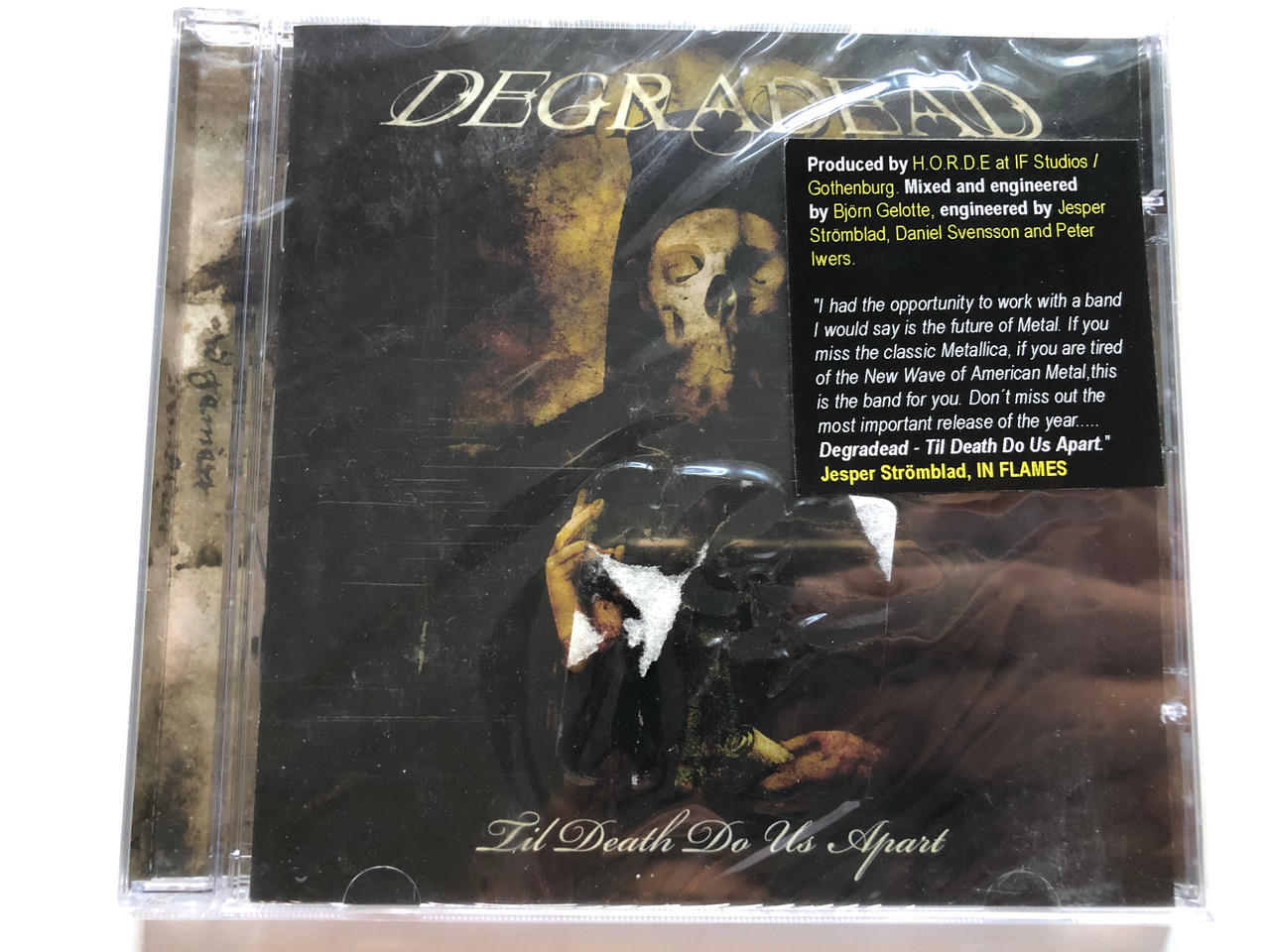 https://cdn10.bigcommerce.com/s-62bdpkt7pb/products/0/images/228254/Degradead_Til_Death_Do_Us_Apart_Produced_by_HORDE_at_IF_StudiosGothenburg._Mixed_and_engineered_by_Bjorn_Gelotte_engineered_by_Jesper_Stromblad_Daniel_Swensson_and_Peter_Iwers_Dockyard_1__89836.1653062985.1280.1280.JPG?c=2&_gl=1*2ndqoc*_ga*MjA2NTIxMjE2MC4xNTkwNTEyNTMy*_ga_WS2VZYPC6G*MTY1MzA1NDg0MC40MDUuMS4xNjUzMDYyOTgwLjYw