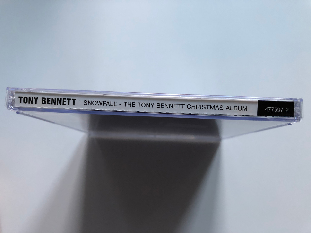 https://cdn10.bigcommerce.com/s-62bdpkt7pb/products/0/images/228485/Tony_Bennett_The_Christmas_Album_Snowfall_Columbia_Audio_CD_1994_477597_2_3__23008.1653319858.1280.1280.JPG?c=2&_gl=1*13sis3*_ga*MjA2NTIxMjE2MC4xNTkwNTEyNTMy*_ga_WS2VZYPC6G*MTY1MzMxMzg4Mi40MDcuMS4xNjUzMzE5ODg1LjYw
