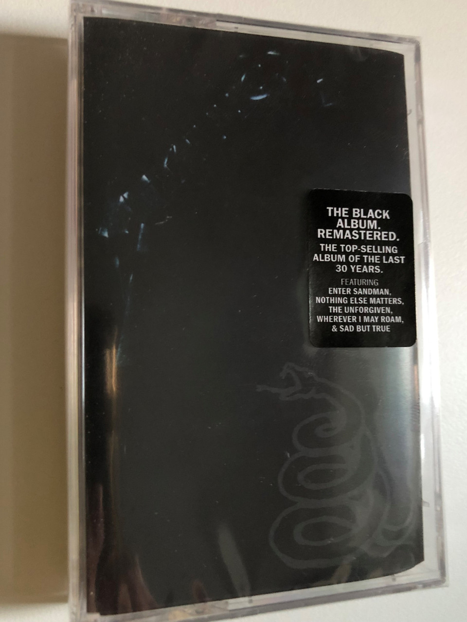 https://cdn10.bigcommerce.com/s-62bdpkt7pb/products/0/images/230252/Metallica_The_Black_Album._Remastered._The_Top-Selling_Album_Of_The_Last_30_Years._Featuring_Enter_Sandman_Nothing_Else_Matters_The_Unforgiven_Wherever_I_May_Roam_Sad_But_True_Blacken_1__96709.1653929428.1280.1280.JPG?c=2&_gl=1*1mm3ln8*_ga*MjA2NTIxMjE2MC4xNTkwNTEyNTMy*_ga_WS2VZYPC6G*MTY1MzkxODkyNC40MTQuMS4xNjUzOTI5MTA3LjI1