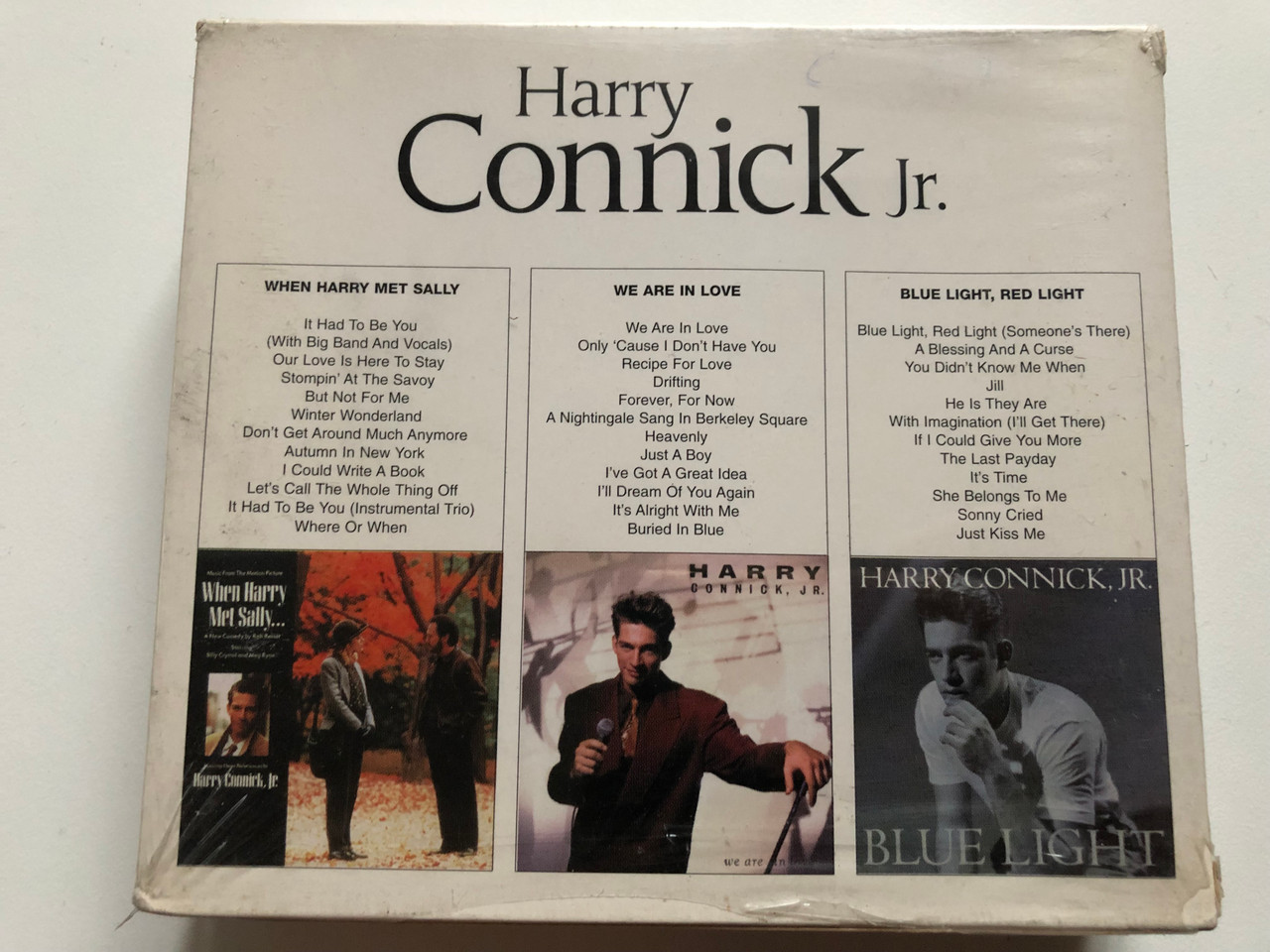 https://cdn10.bigcommerce.com/s-62bdpkt7pb/products/0/images/231239/Harry_Connick_Jr._When_Harry_Met_Sally_We_Are_In_Love_Blue_Light_Red_Light_Columbia_3x_Audio_CD_Box_Set_2000_4999162_2__44053.1654235112.1280.1280.JPG?c=2&_gl=1*imm14g*_ga*MjA2NTIxMjE2MC4xNTkwNTEyNTMy*_ga_WS2VZYPC6G*MTY1NDIzNDU5Mi40MjEuMS4xNjU0MjM0OTE3LjUz
