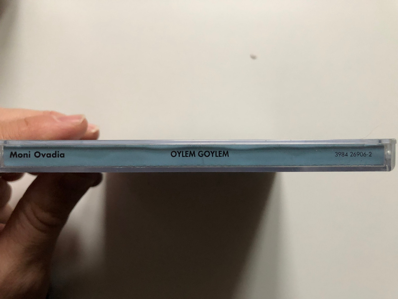 https://cdn10.bigcommerce.com/s-62bdpkt7pb/products/0/images/232266/Moni_Ovadia_TheaterOrchestra_Oylem_Goylem_Warner_Fonit_Audio_CD_1999_3984_26906-2_3__42997.1654536125.1280.1280.JPG?c=2&_gl=1*1eu78g8*_ga*MjA2NTIxMjE2MC4xNTkwNTEyNTMy*_ga_WS2VZYPC6G*MTY1NDUzMzI0OC40MjIuMS4xNjU0NTM1OTQ5LjQ1