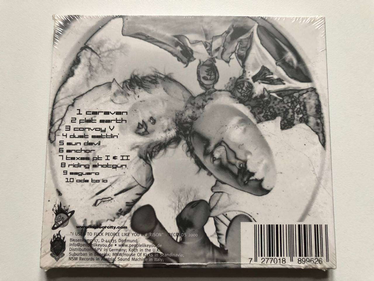https://cdn10.bigcommerce.com/s-62bdpkt7pb/products/0/images/232958/Lowrider_Ode_To_Io_I_Used_To_Fuck_People_Like_You_In_Prison_Records_Audio_CD_2000_Prison_996-2_2__34145.1654718719.1280.1280.JPG?c=2&_gl=1*x1szi8*_ga*MjA2NTIxMjE2MC4xNTkwNTEyNTMy*_ga_WS2VZYPC6G*MTY1NDcxNDYwMy40MjUuMS4xNjU0NzE4NzM3LjYw