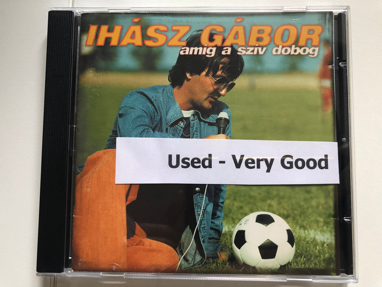 https://cdn10.bigcommerce.com/s-62bdpkt7pb/products/0/images/234760/Ihasz_Gabor_-_amig_a_sziv_dobog_Premier_Art_Records_Audio_CD_068354-2_7__52977.1655440843.1280.1280.JPG?c=2&_gl=1*pfzmfo*_ga*MjA2NTIxMjE2MC4xNTkwNTEyNTMy*_ga_WS2VZYPC6G*MTY1NTQzODk0MC40NDEuMS4xNjU1NDQwODQzLjYw