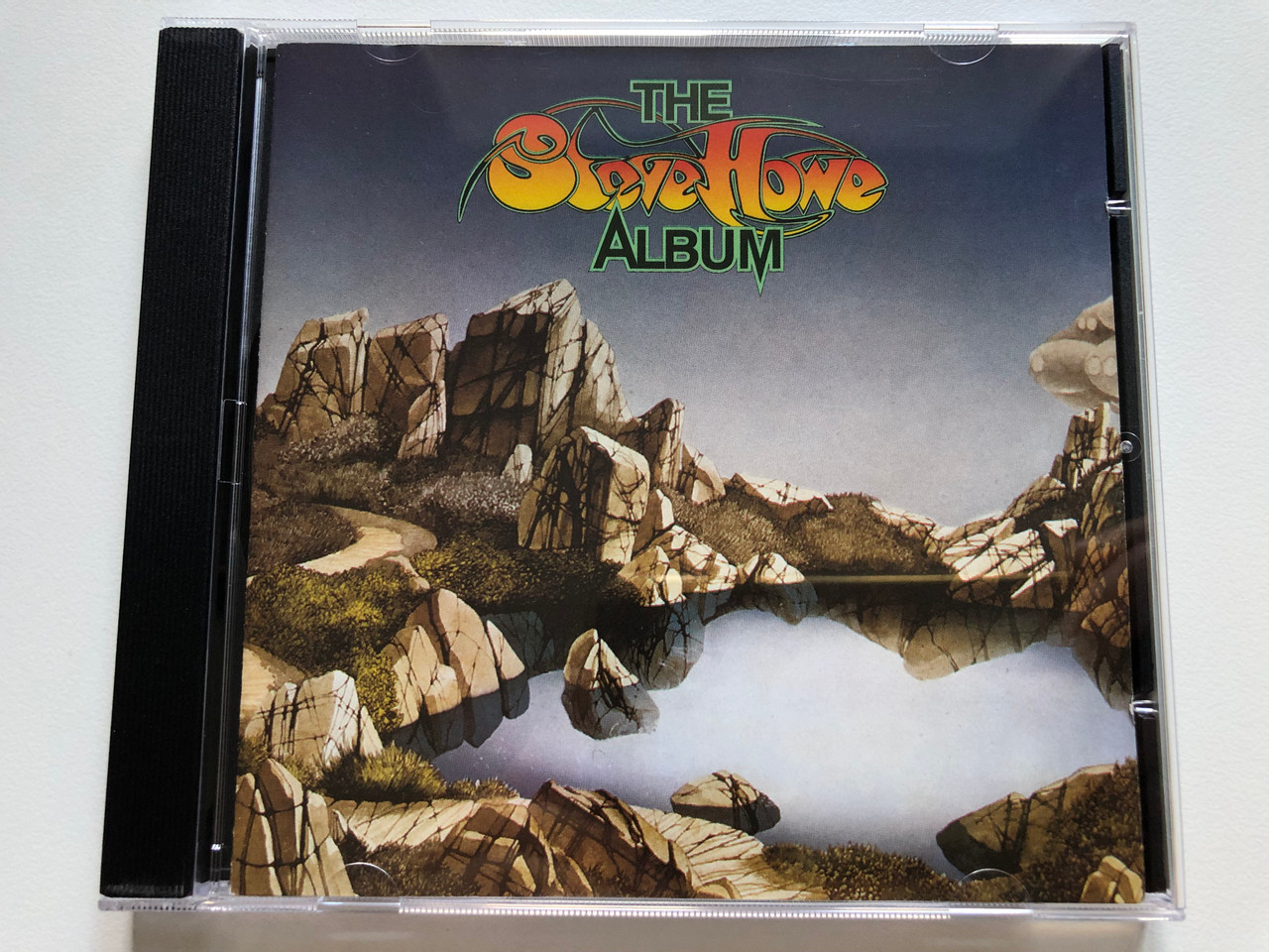 https://cdn10.bigcommerce.com/s-62bdpkt7pb/products/0/images/237176/The_Steve_Howe_Album_Atlantic_Audio_CD_7567-81559-2_1__83960.1657114498.1280.1280.JPG?c=2&_gl=1*5eoaf4*_ga*MjA2NTIxMjE2MC4xNTkwNTEyNTMy*_ga_WS2VZYPC6G*MTY1NzExMTk2MS40NjguMS4xNjU3MTE0MjYyLjUw