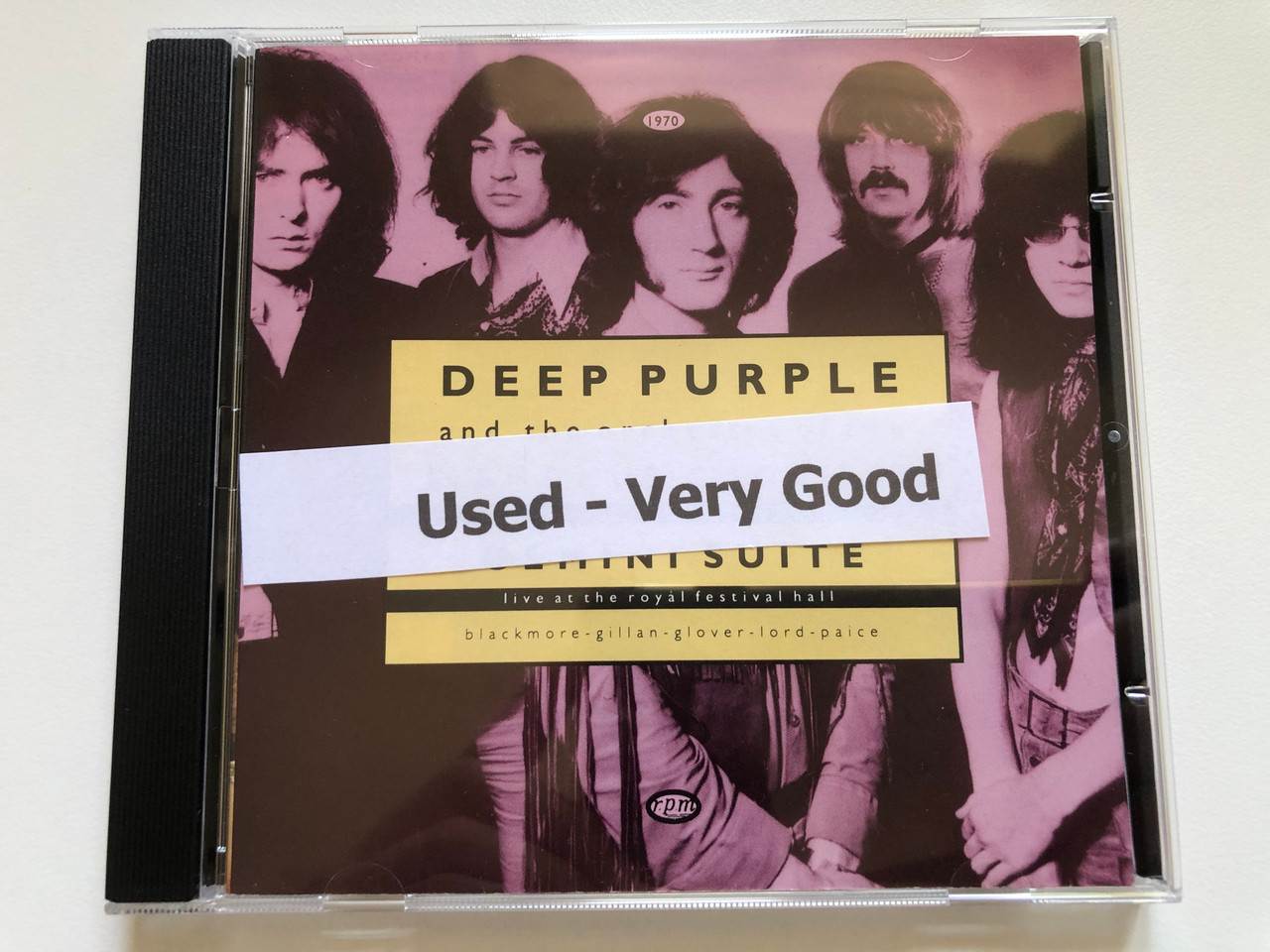 https://cdn10.bigcommerce.com/s-62bdpkt7pb/products/0/images/237549/Deep_Purple_And_The_Orchestra_Of_The_Light_Music_Society_-_Conducted_By_Malcolm_Arnold_Gemini_Suite_Live_at_the_Royal_Festival_Hall_RPM_Records_Audio_CD_1993_RPM_114_4__84735.1657196976.1280.1280.JPG?c=2&_gl=1*ztiuu3*_ga*MjA2NTIxMjE2MC4xNTkwNTEyNTMy*_ga_WS2VZYPC6G*MTY1NzE5NjE4Ni40NzAuMS4xNjU3MTk3MDA2LjYw