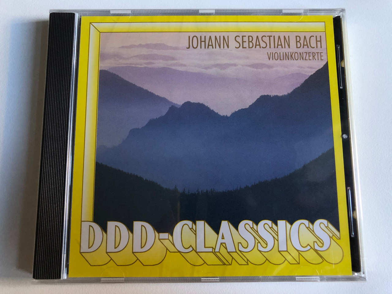 https://cdn10.bigcommerce.com/s-62bdpkt7pb/products/0/images/240157/Johann_Sebastian_Bach_Violin_Konzerte_DDD-Classics_Audio_CD_1988_44_5502-2_1__31640.1658159954.1280.1280.JPG?c=2&_gl=1*a2hcc0*_ga*MjA2NTIxMjE2MC4xNTkwNTEyNTMy*_ga_WS2VZYPC6G*MTY1ODE1Mjc4Ni40ODUuMS4xNjU4MTU5ODM1LjMw