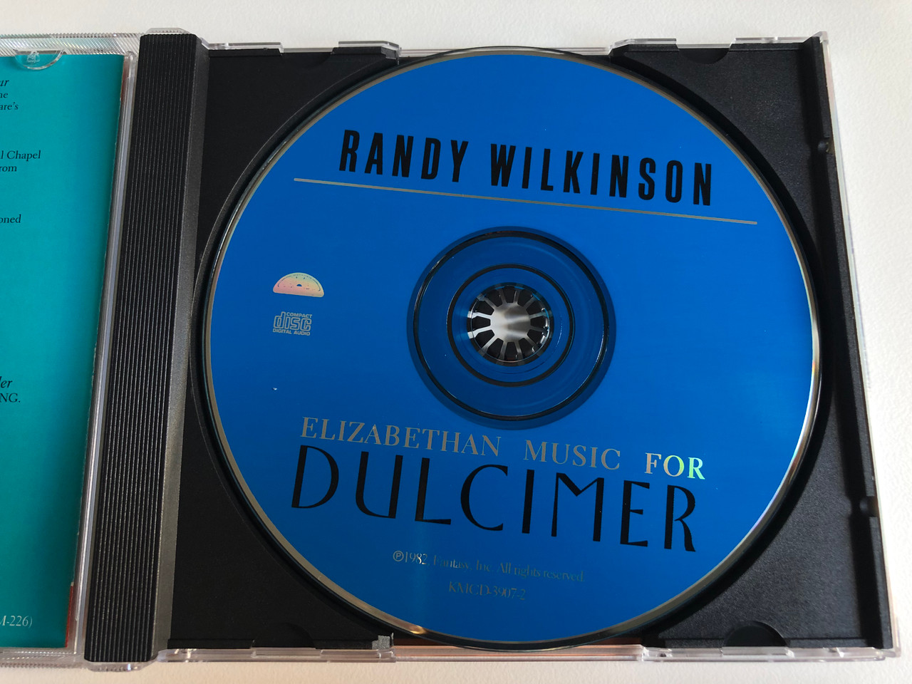 https://cdn10.bigcommerce.com/s-62bdpkt7pb/products/0/images/240626/Randy_Wilkinson_Elizabethan_Music_For_Dulcimer_Kicking_Mule_Records_Audio_CD_1997_KMCD-3907-2_3__64055.1658308982.1280.1280.JPG?c=2&_gl=1*1v7odoq*_ga*MjA2NTIxMjE2MC4xNTkwNTEyNTMy*_ga_WS2VZYPC6G*MTY1ODI5OTQ0MC40ODkuMS4xNjU4MzA4Nzk0LjQx
