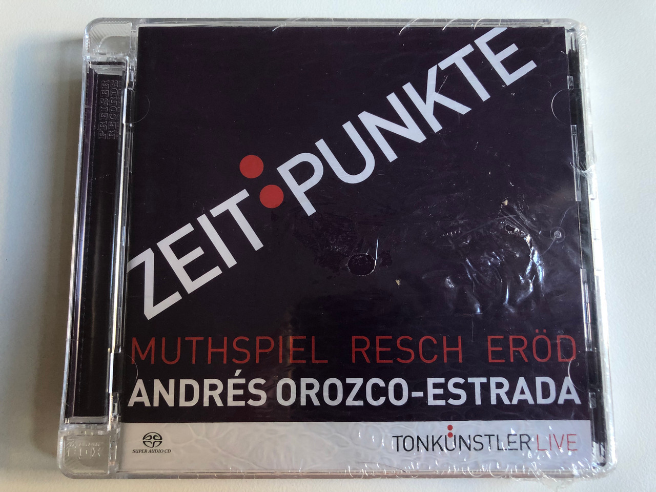 https://cdn10.bigcommerce.com/s-62bdpkt7pb/products/0/images/241512/Zeitpunkte_-_Muthspiel_Resch_Erod_-_Andres_Orozco-Estrada_Tonkunstler_Live_Preiser_Records_Audio_CD_PR_90810_1__60944.1658505062.1280.1280.JPG?c=2&_gl=1*xddk5*_ga*MjA2NTIxMjE2MC4xNTkwNTEyNTMy*_ga_WS2VZYPC6G*MTY1ODQ5NTQ2MC40OTUuMS4xNjU4NTA0OTE2LjYw