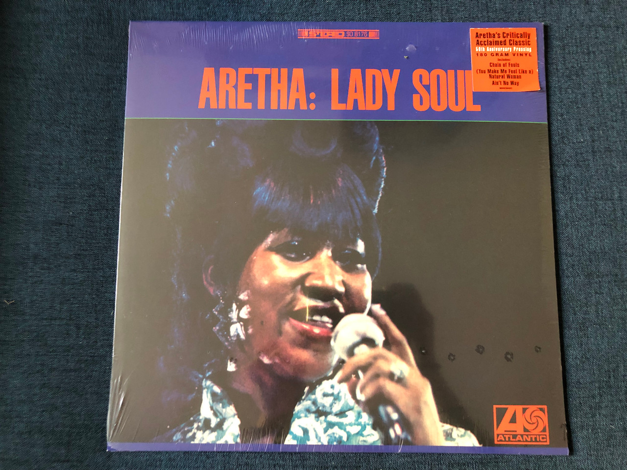 https://cdn10.bigcommerce.com/s-62bdpkt7pb/products/0/images/243319/Aretha_Lady_Soul_Arethas_Cristically_Acclaimed_Classic_50th_Anniversary_Pressing_180_gram_vinyl_Includes_Chain_Of_Fools_You_Make_Me_Feel_Like_A_Natural_Woman_Aint_No_Way_Atlantic_1__39047.1658977557.1280.1280.JPG?c=2&_gl=1*2windo*_ga*MjA2NTIxMjE2MC4xNTkwNTEyNTMy*_ga_WS2VZYPC6G*MTY1ODk3NjgyMi41MDIuMS4xNjU4OTc3MjczLjQ4