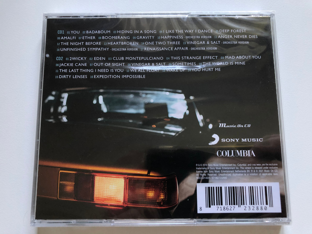 https://cdn10.bigcommerce.com/s-62bdpkt7pb/products/0/images/243749/The_Best_Of_Hooverphonic_Music_On_CD_2x_Audio_CD_2021_MOCCD14025_2__72414.1659069417.1280.1280.JPG?c=2&_gl=1*7ccohw*_ga*MjA2NTIxMjE2MC4xNTkwNTEyNTMy*_ga_WS2VZYPC6G*MTY1OTA2NDkyMC41MDQuMS4xNjU5MDY5Mjg1LjUz