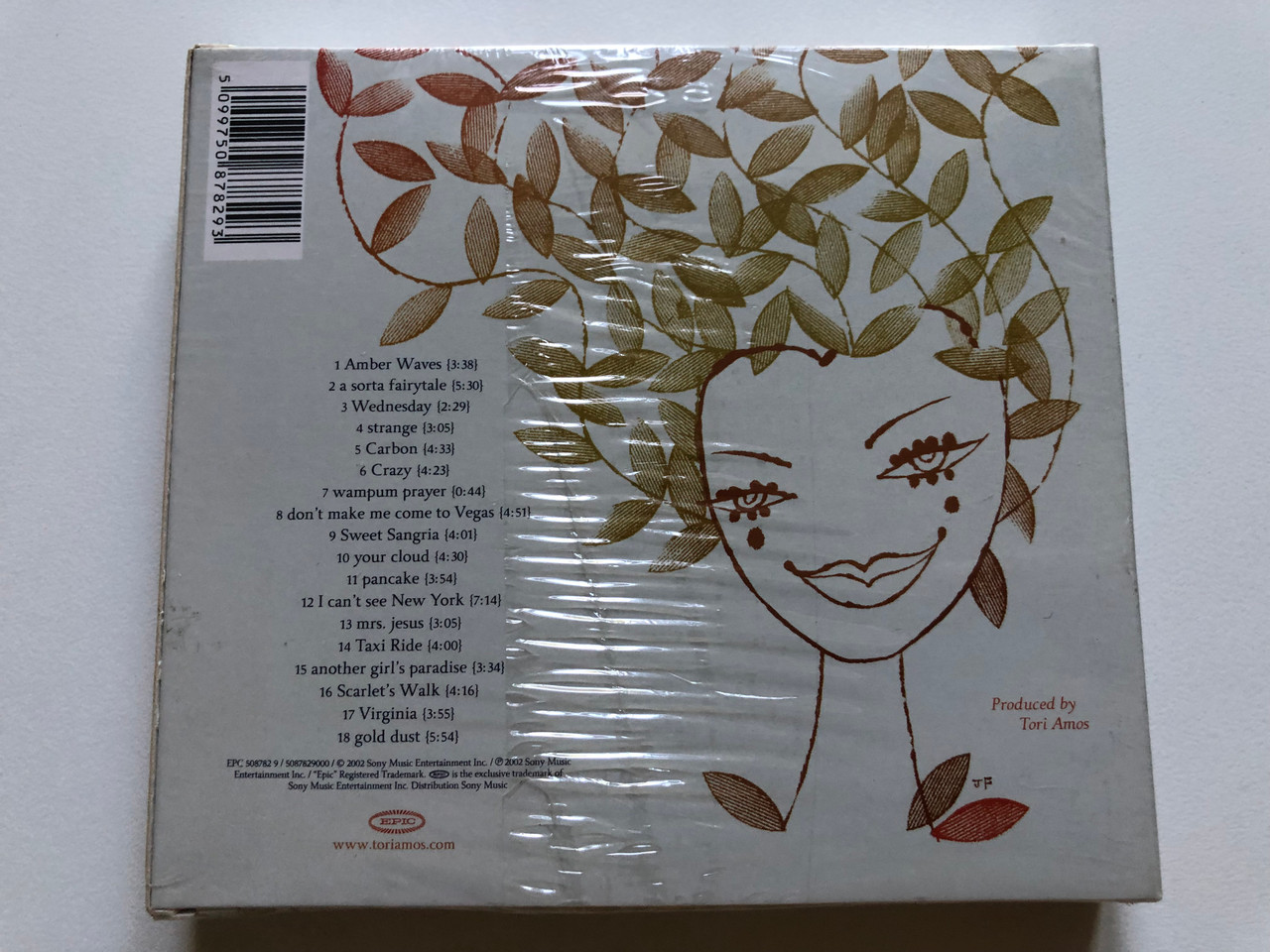 https://cdn10.bigcommerce.com/s-62bdpkt7pb/products/0/images/244352/Tori_Amos_-_Scarlets_Walk_Limited_Edition_Over_74_minutes_of_music_featuring_A_Sorta_Fairytale_includes_bonus_DVD_collectibles_Epic_Audio_CD_DVD_2002_Box_Set_5087829000_2__46192.1659370900.1280.1280.JPG?c=2&_gl=1*e8tb5v*_ga*MjA2NTIxMjE2MC4xNTkwNTEyNTMy*_ga_WS2VZYPC6G*MTY1OTM2MTk0MC41MDcuMS4xNjU5MzcwODk0LjYw