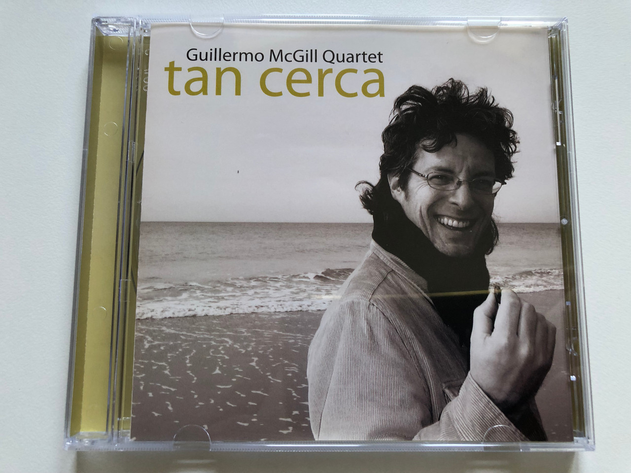 https://cdn10.bigcommerce.com/s-62bdpkt7pb/products/0/images/244896/Guillermo_McGill_Quartet_Tan_Cerca_Contrabaix_Audio_CD_2008_KAR_7805_1__24080.1659451993.1280.1280.JPG?c=2&_gl=1*utjrt1*_ga*MjA2NTIxMjE2MC4xNTkwNTEyNTMy*_ga_WS2VZYPC6G*MTY1OTQ0OTY4OC41MDkuMS4xNjU5NDUyMDk2LjYw